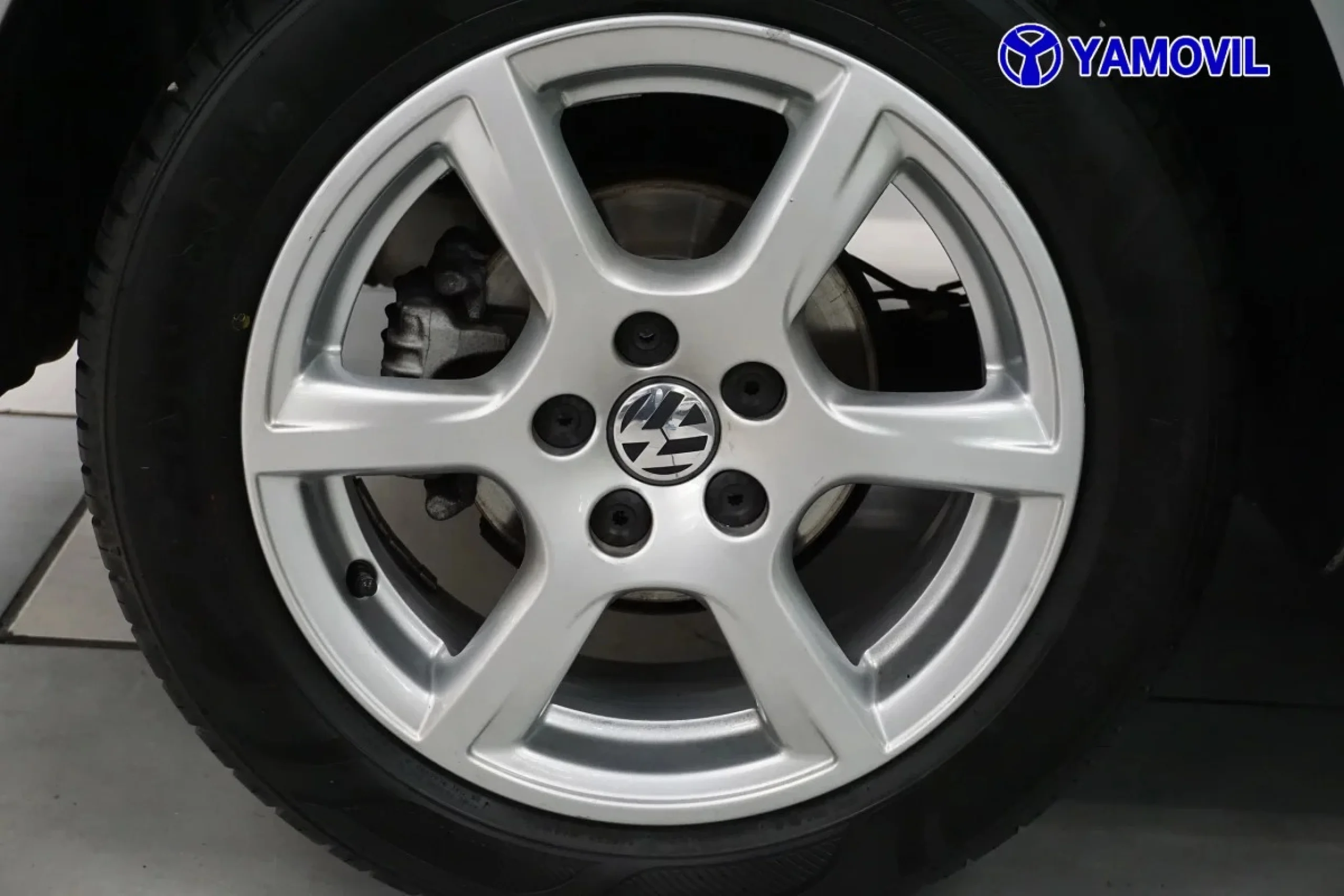 Volkswagen Polo Advance 1.6 TDI 66 kW (90 CV) - Foto 10