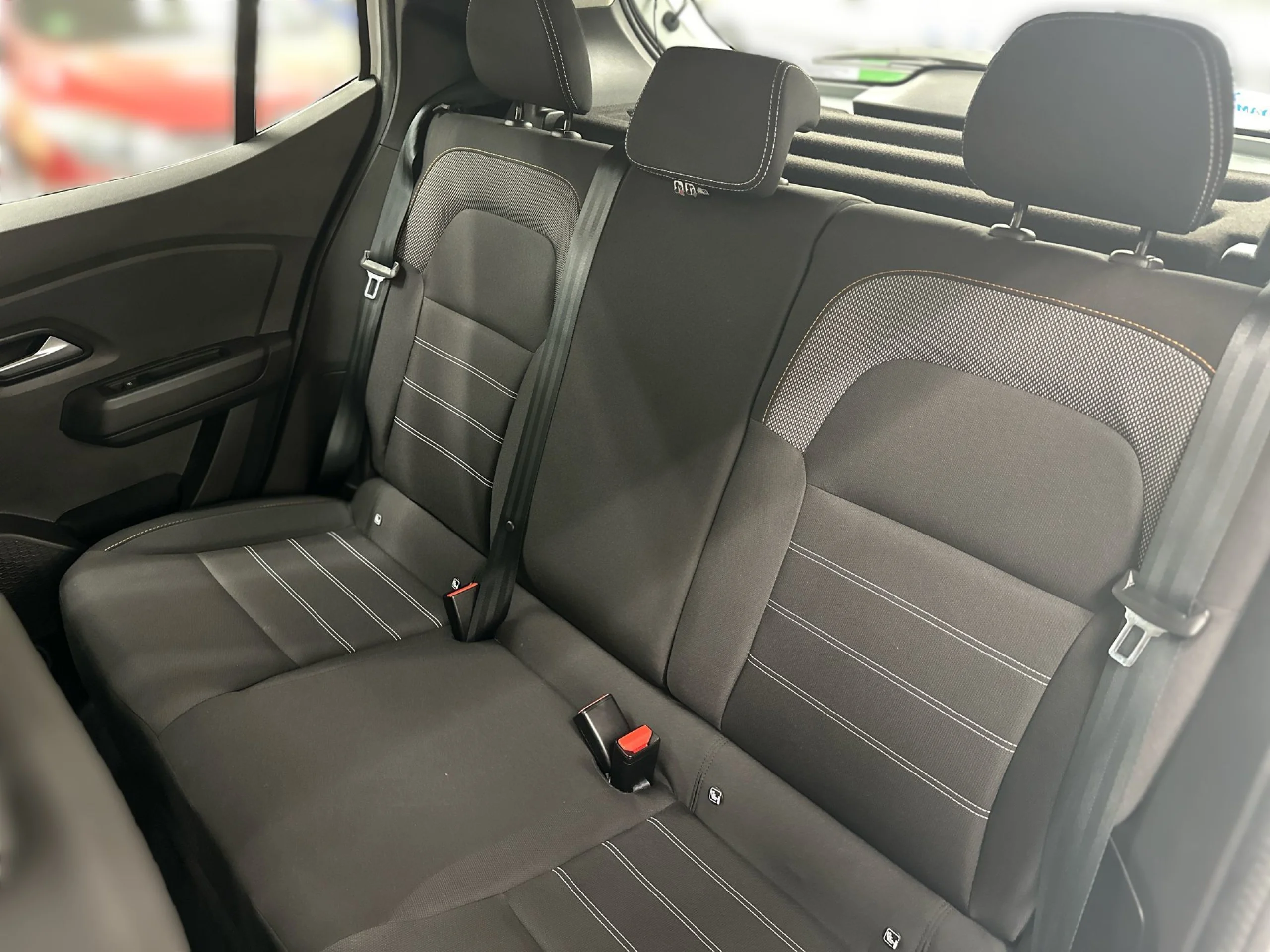 Dacia Sandero Stepway Comfort ECO-G 74 kW (101 CV) - Foto 17