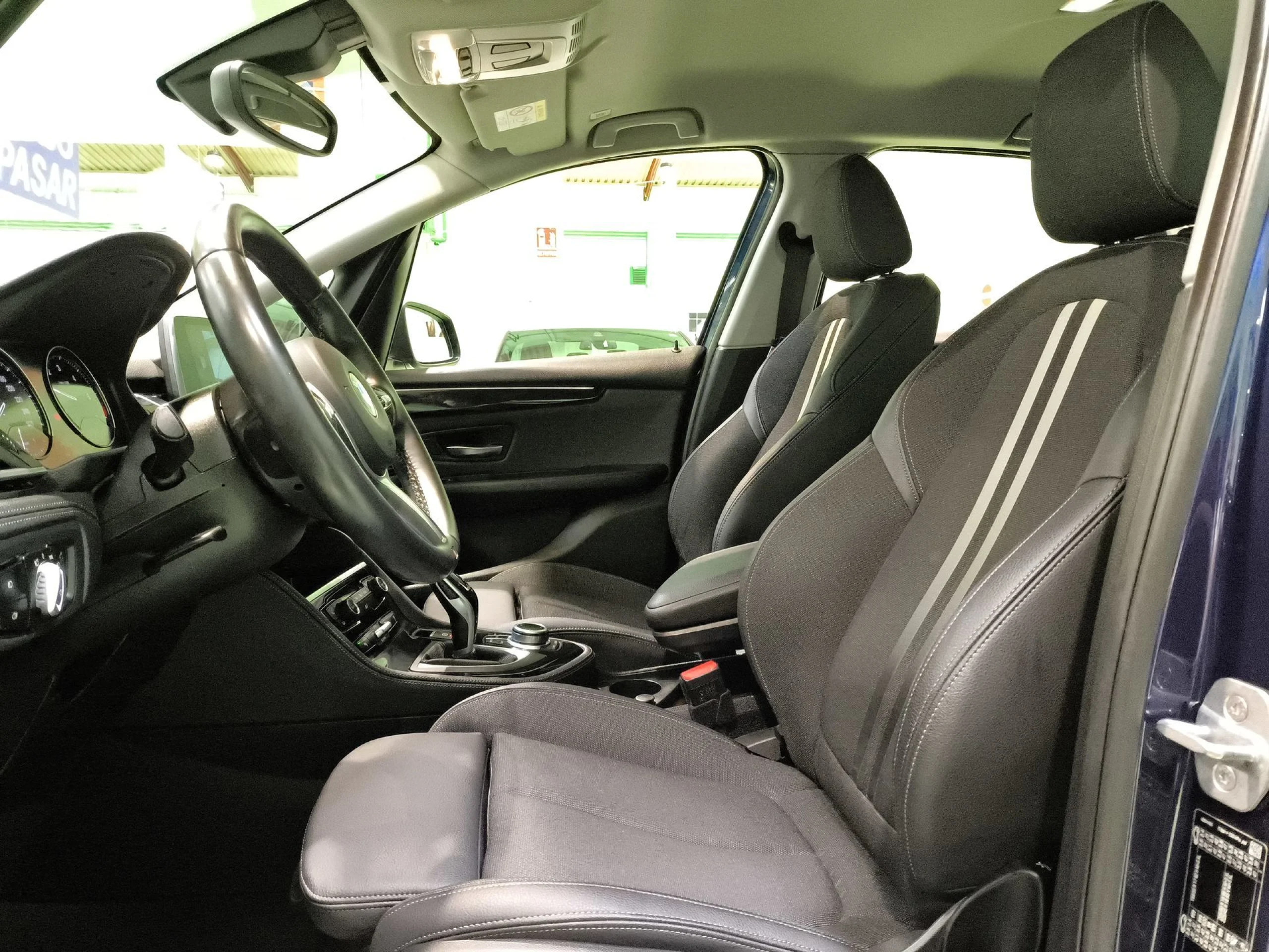 BMW Serie 2 218d Active Tourer 110 kW (150 CV) - Foto 8