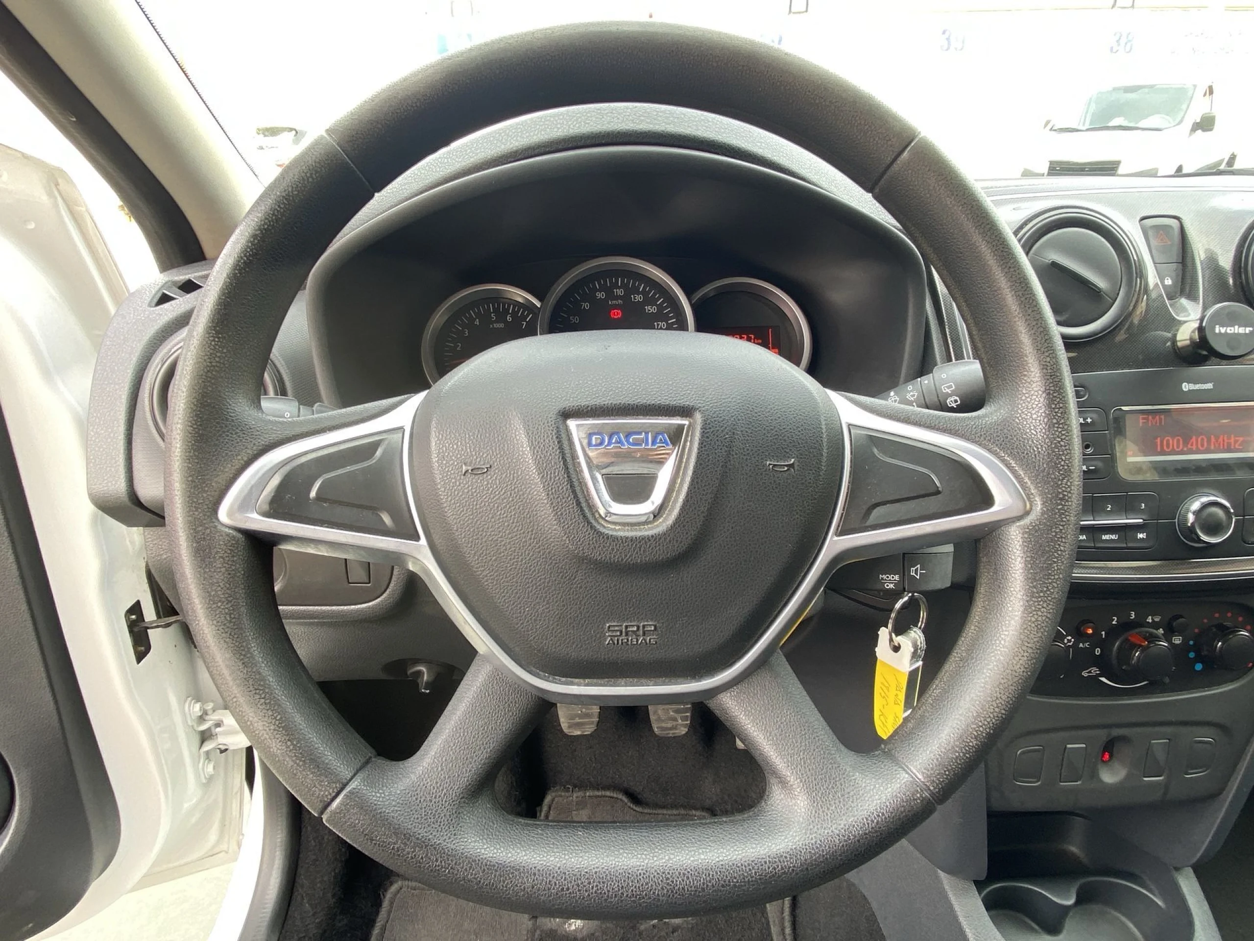 Dacia Sandero Ambiance 1.0 54 kW (73 CV) - Foto 10