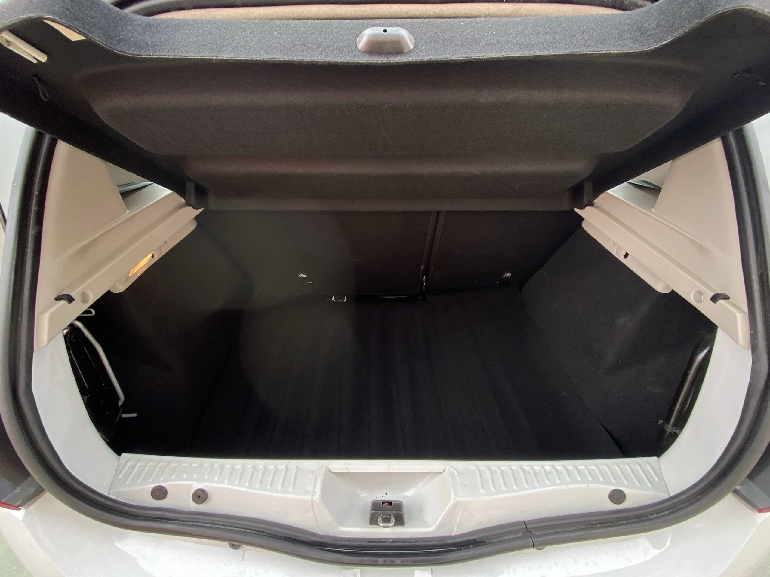 Dacia Sandero Ambiance 1.0 54 kW (73 CV) - Foto 17