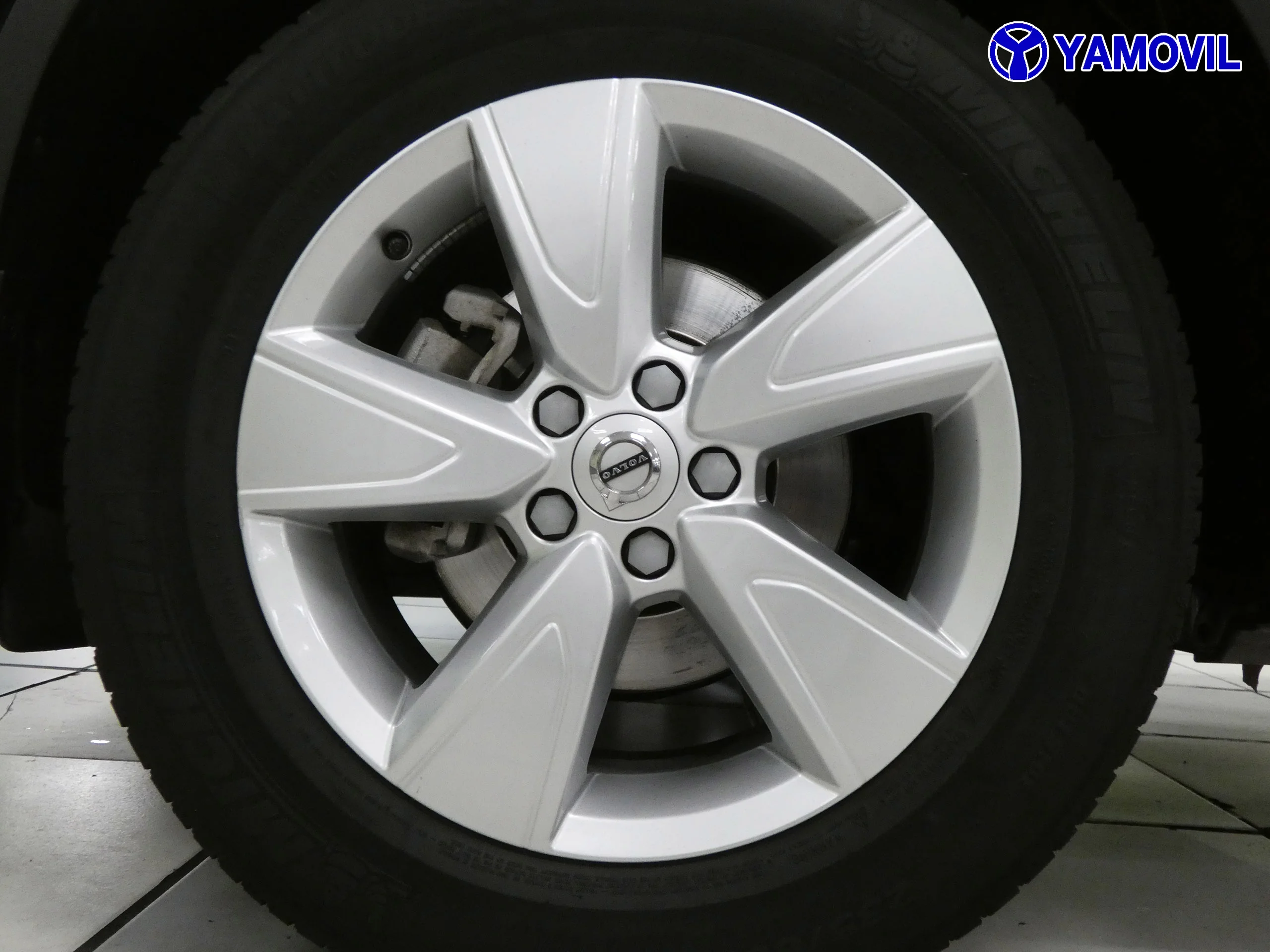Volvo XC 40 2.0D D3 4X2 - Foto 9