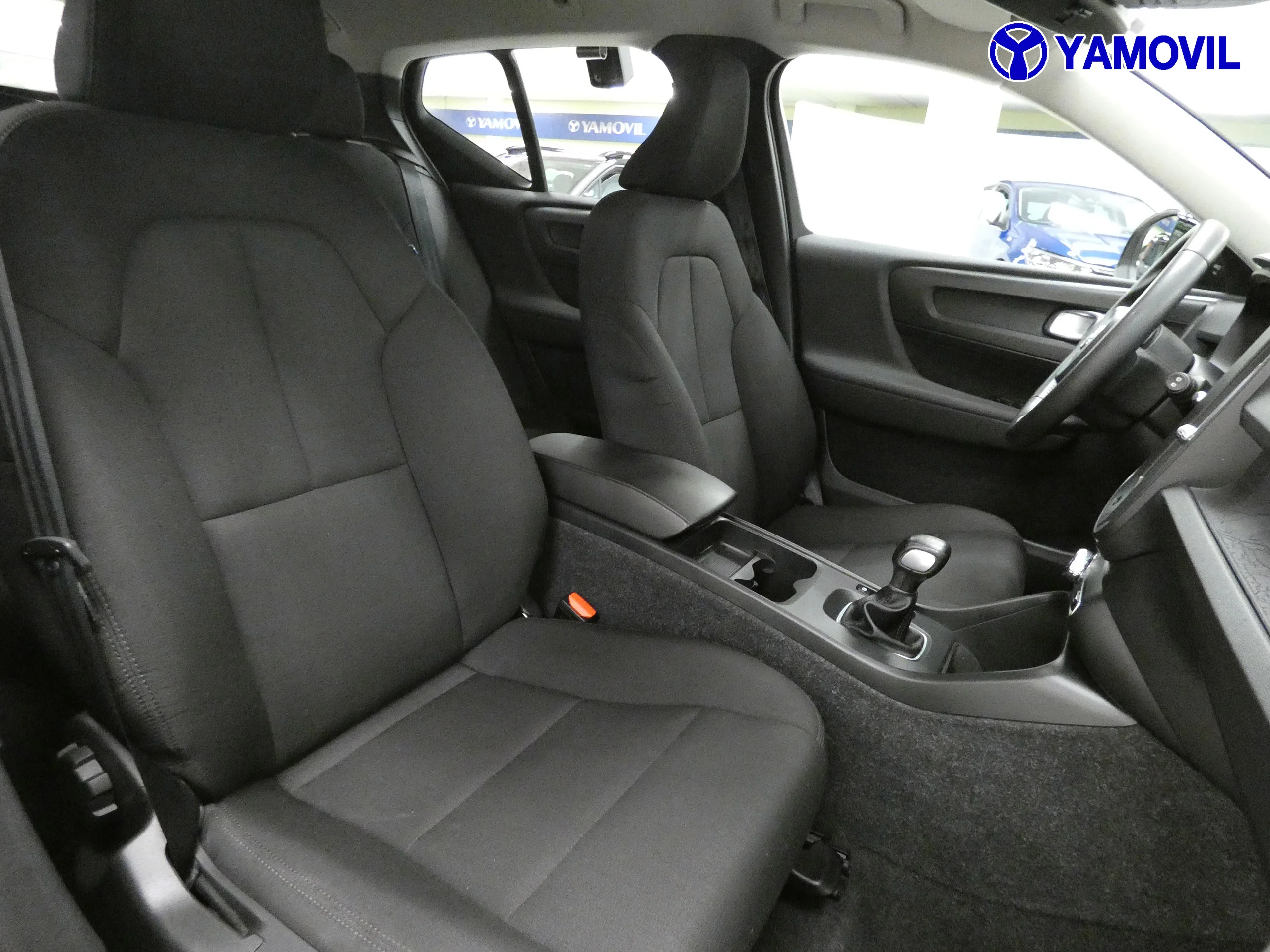 Volvo XC 40 2.0D D3 4X2 - Foto 12