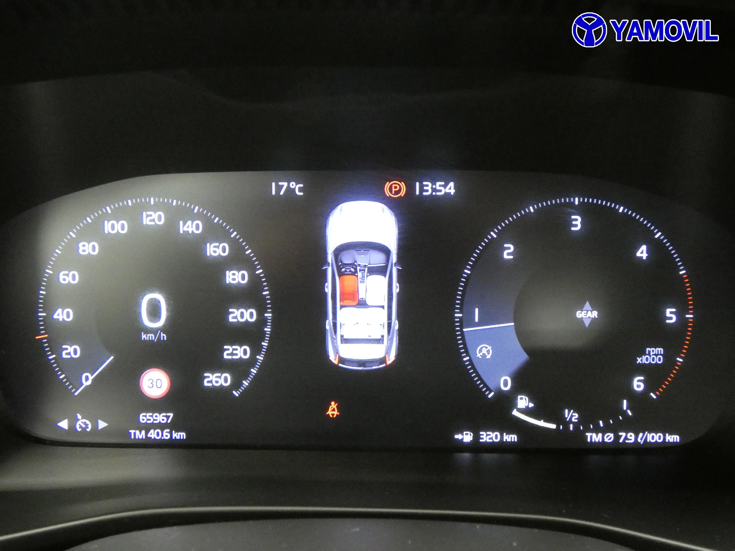 Volvo XC 40 2.0D D3 4X2 - Foto 18