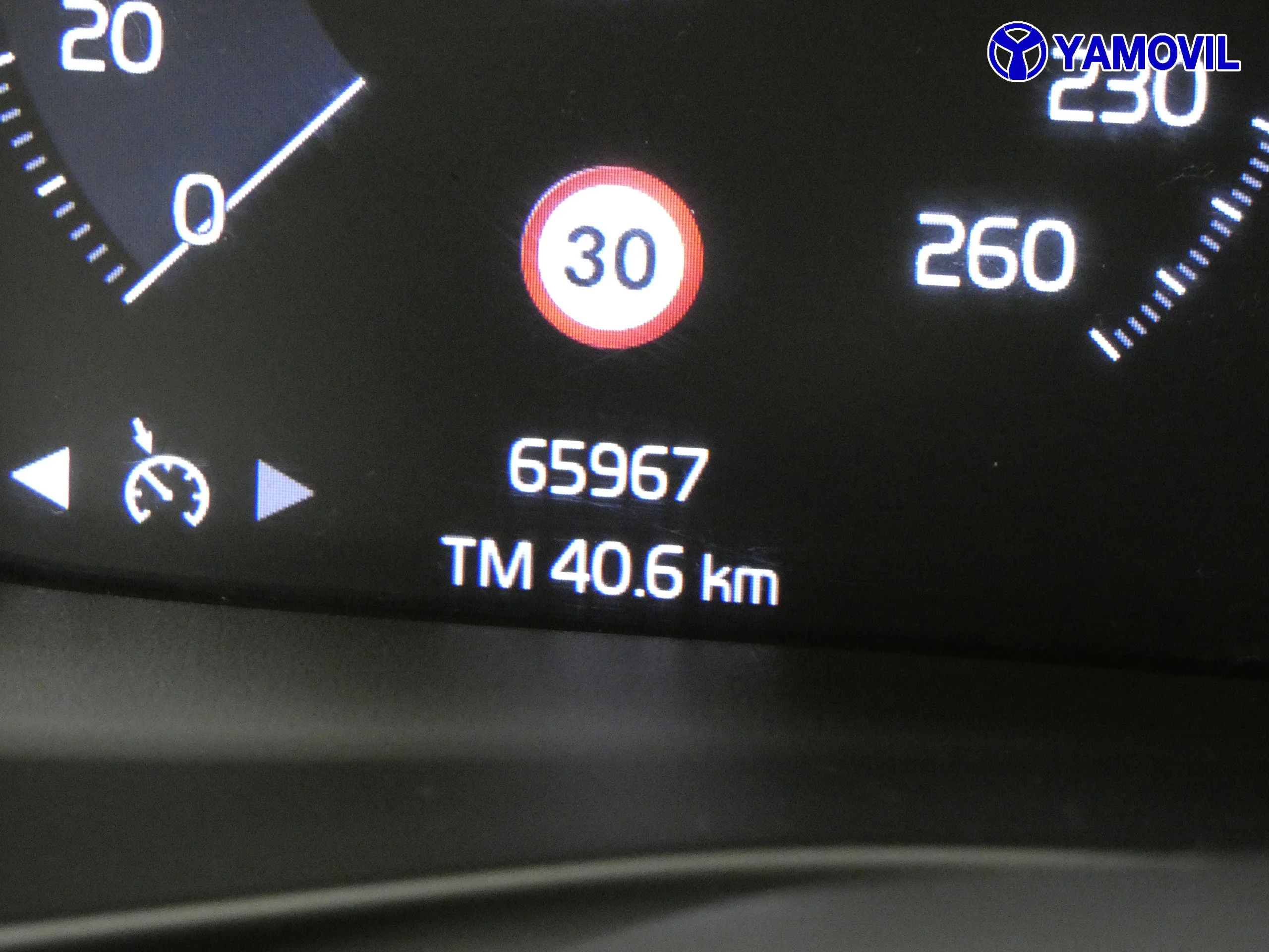 Volvo XC 40 2.0D D3 4X2 - Foto 19