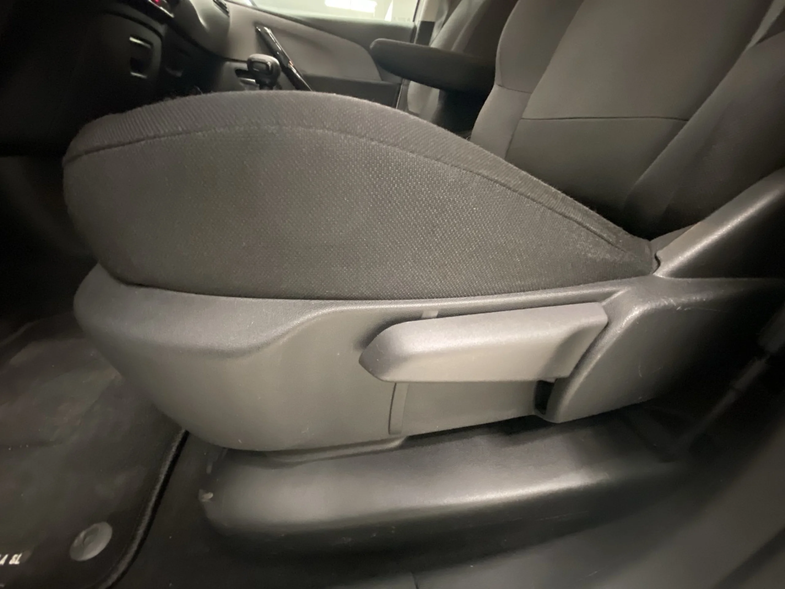 Citroen Grand C4 Spacetourer PureTech 130 SANDS Feel 96 kW (130 CV) - Foto 9