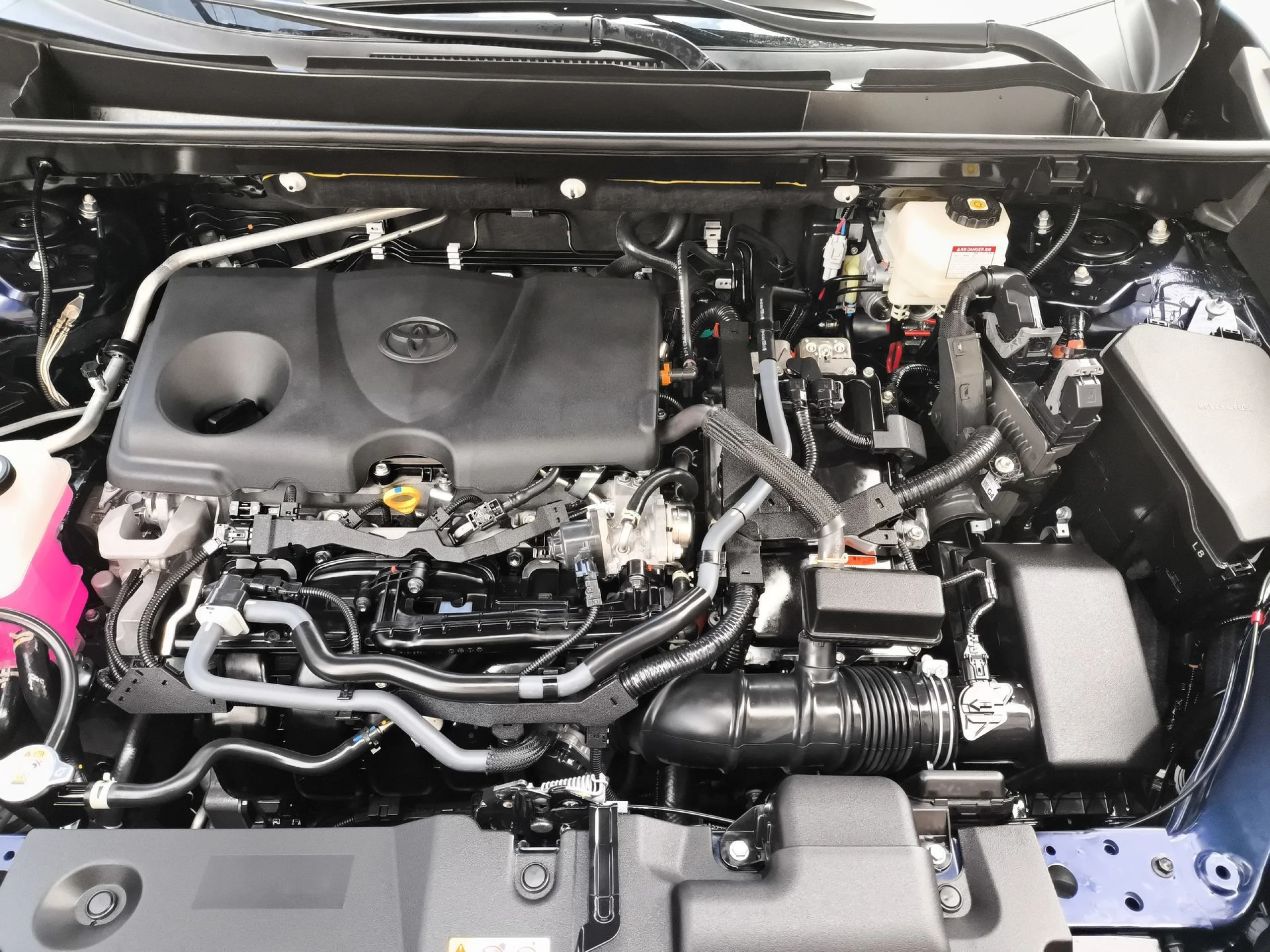 Toyota Rav4 2.5l hybrid Advance e-CVT 160 kW (218 CV) - Foto 22