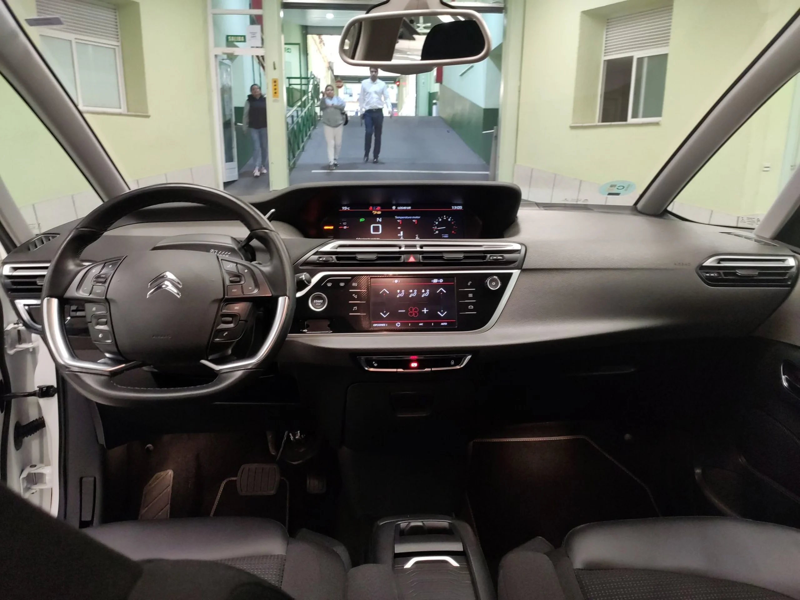 Citroen Grand C4 Spacetourer PureTech 130 SANDS Shine Pack EAT8 96 kW (130 CV) - Foto 18