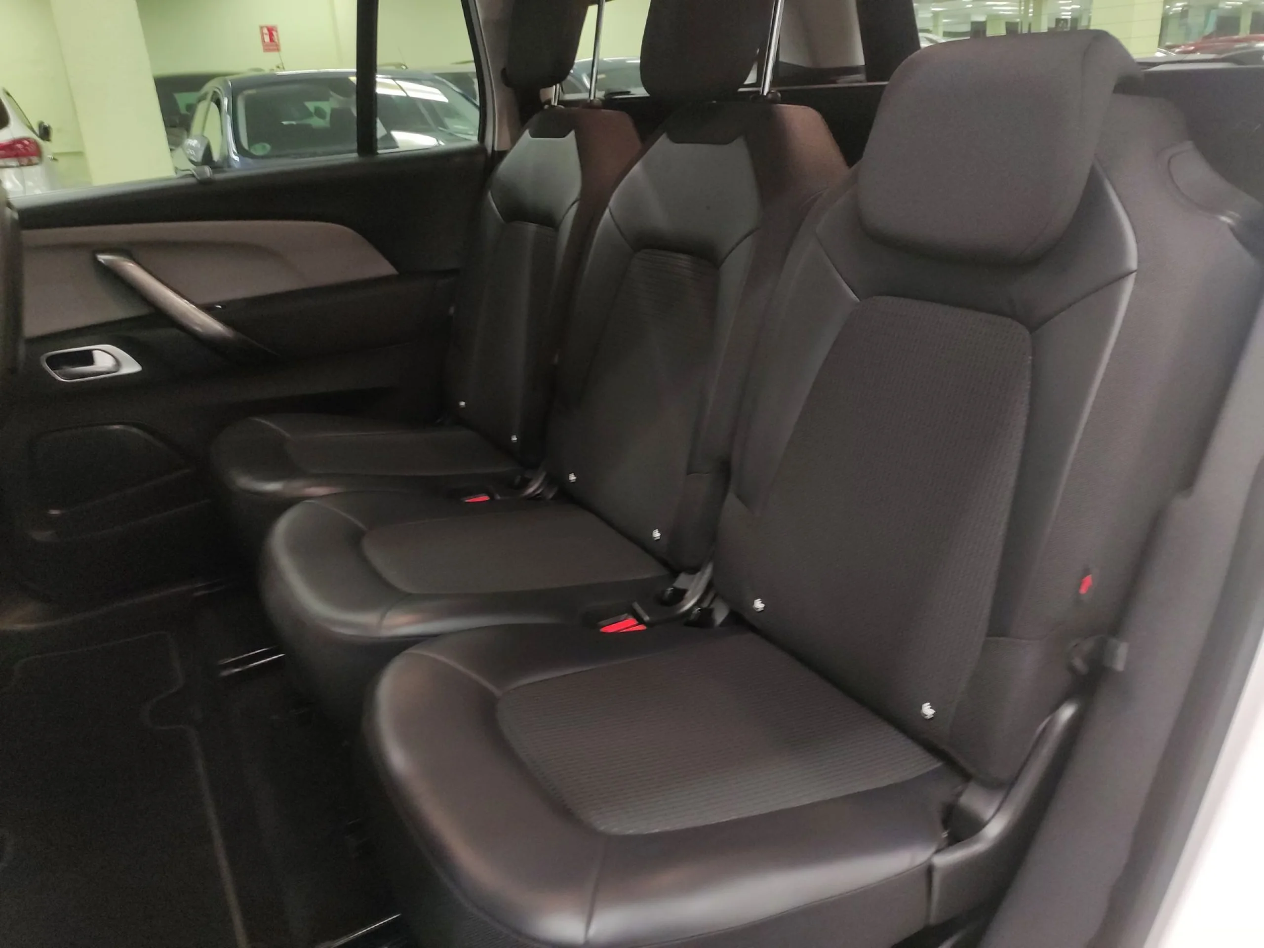 Citroen Grand C4 Spacetourer PureTech 130 SANDS Shine Pack EAT8 96 kW (130 CV) - Foto 19