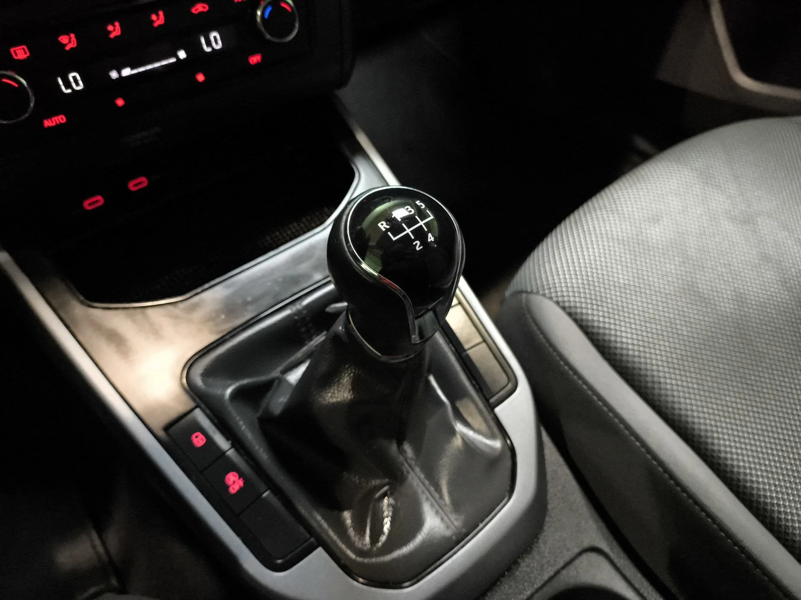 Seat Arona 1.6 TDI Style Go Eco 70 kW (95 CV) - Foto 23