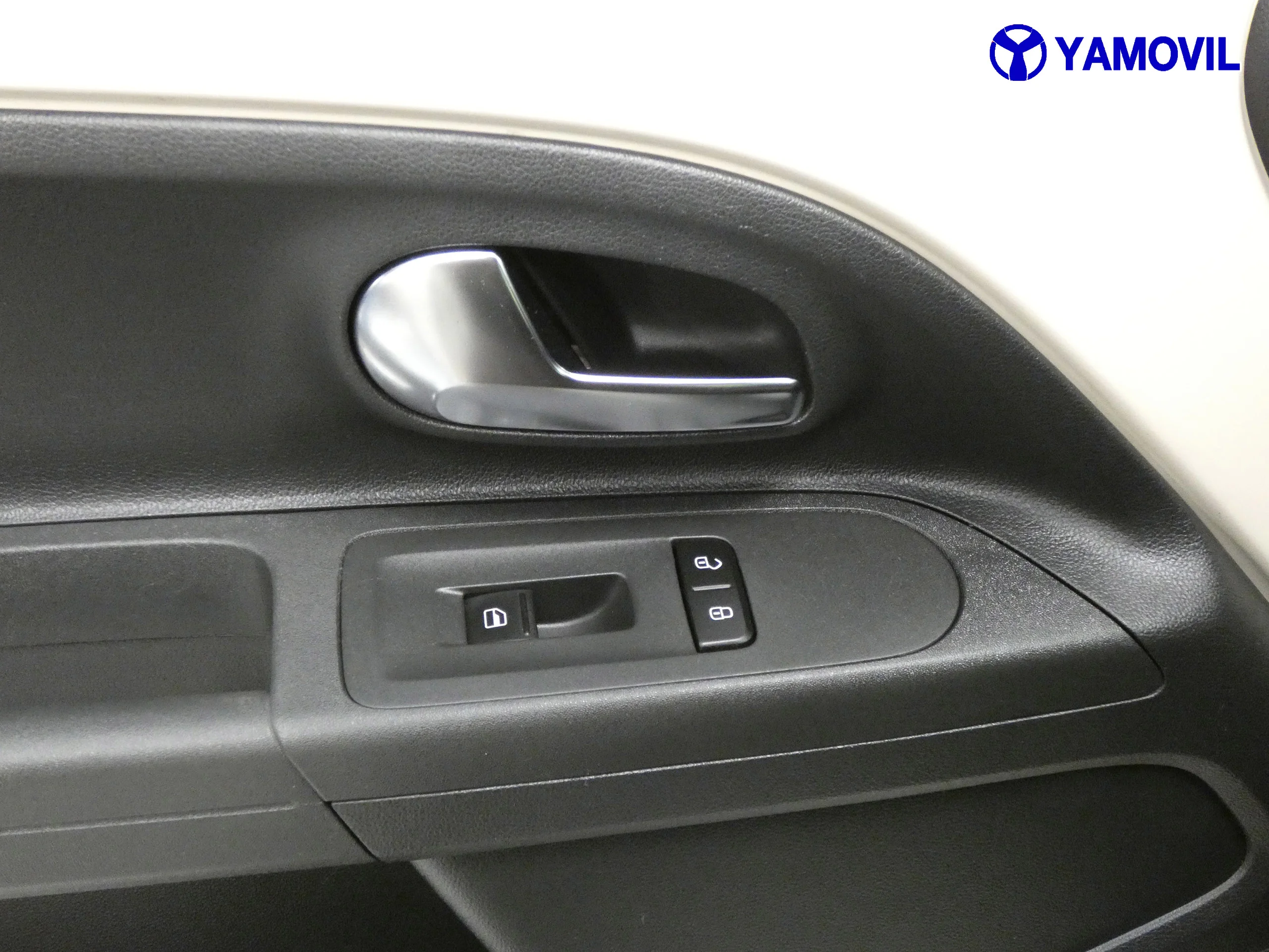 Seat Mii 1.0 BY MANGO - Foto 23