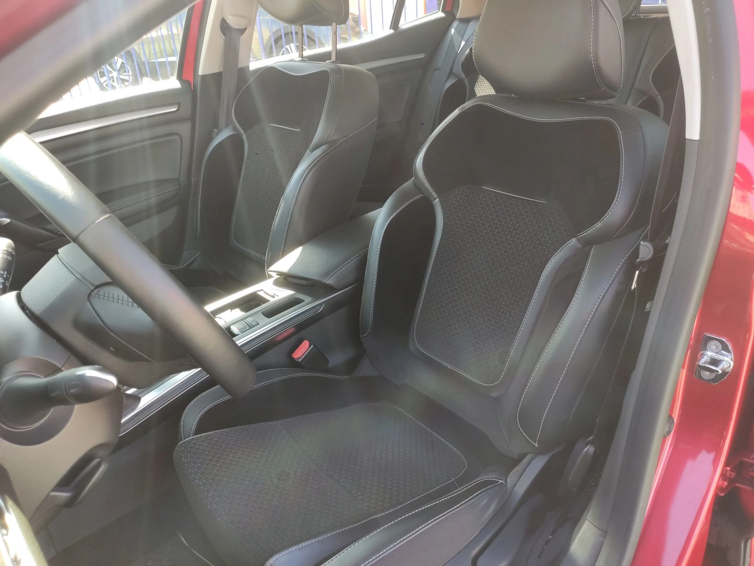 Renault Megane Zen Energy TCe 97 kW (130 CV) - Foto 8