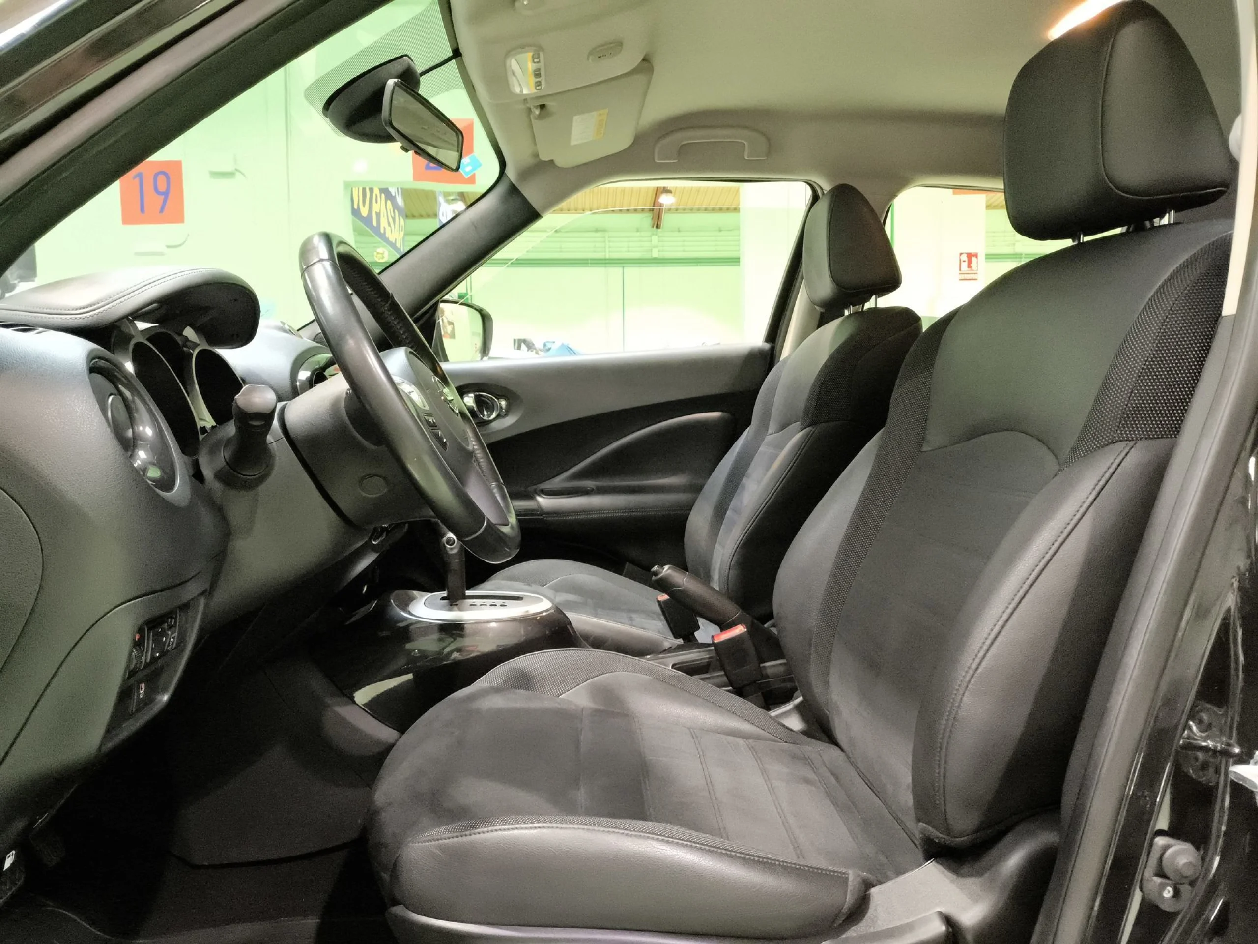 Nissan Juke DIG-T N-Connecta 4x2 DCT 86 kW (117 CV) - Foto 8