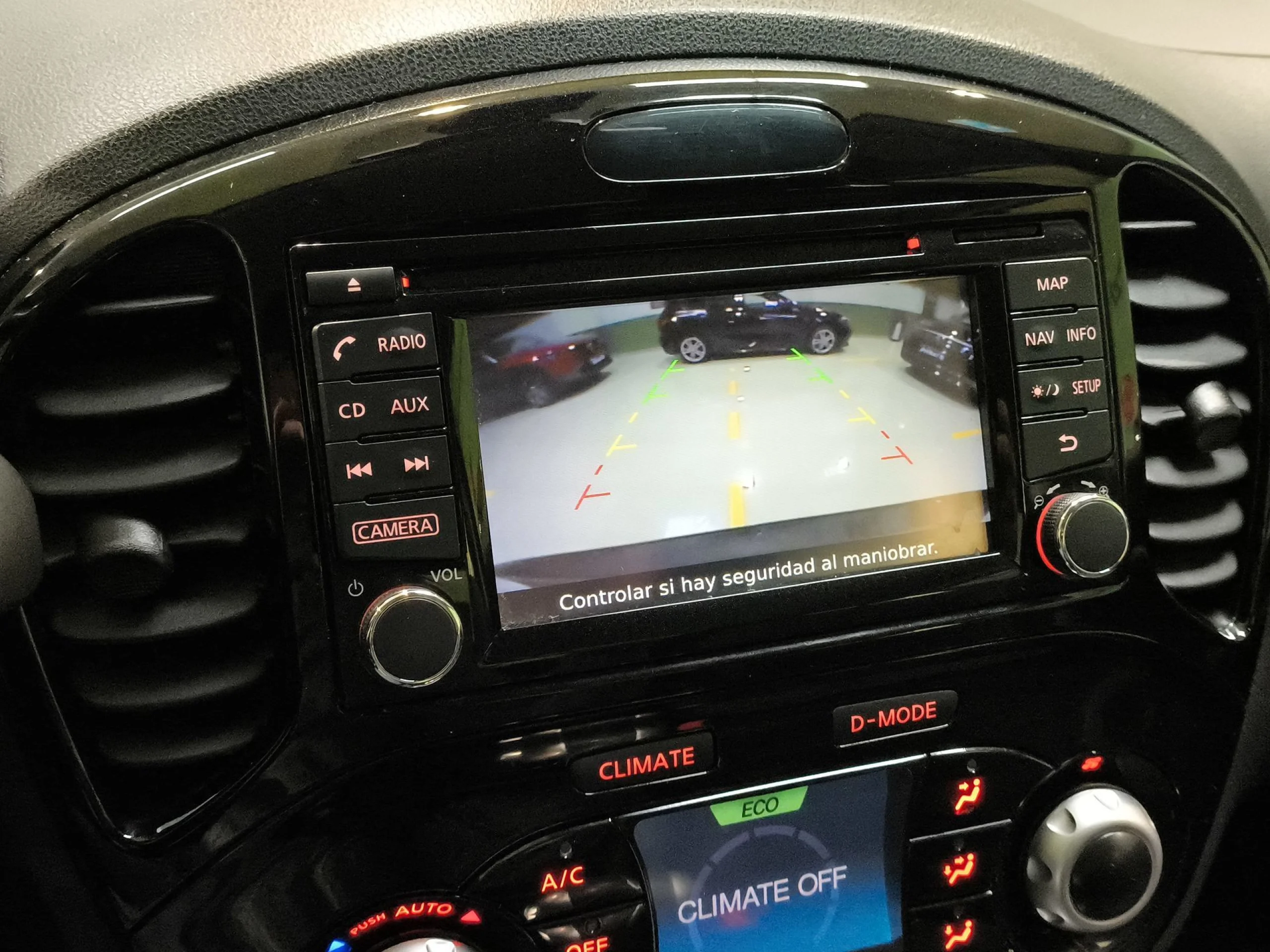 Nissan Juke DIG-T N-Connecta 4x2 DCT 86 kW (117 CV) - Foto 14