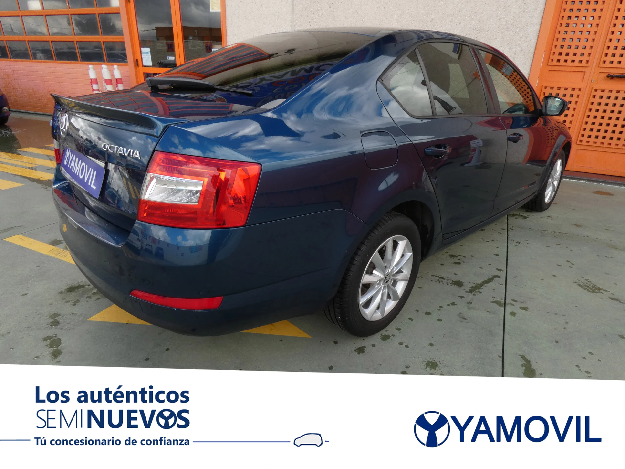 Skoda Octavia 1.6 TDI AMBITION 5P - Foto 5