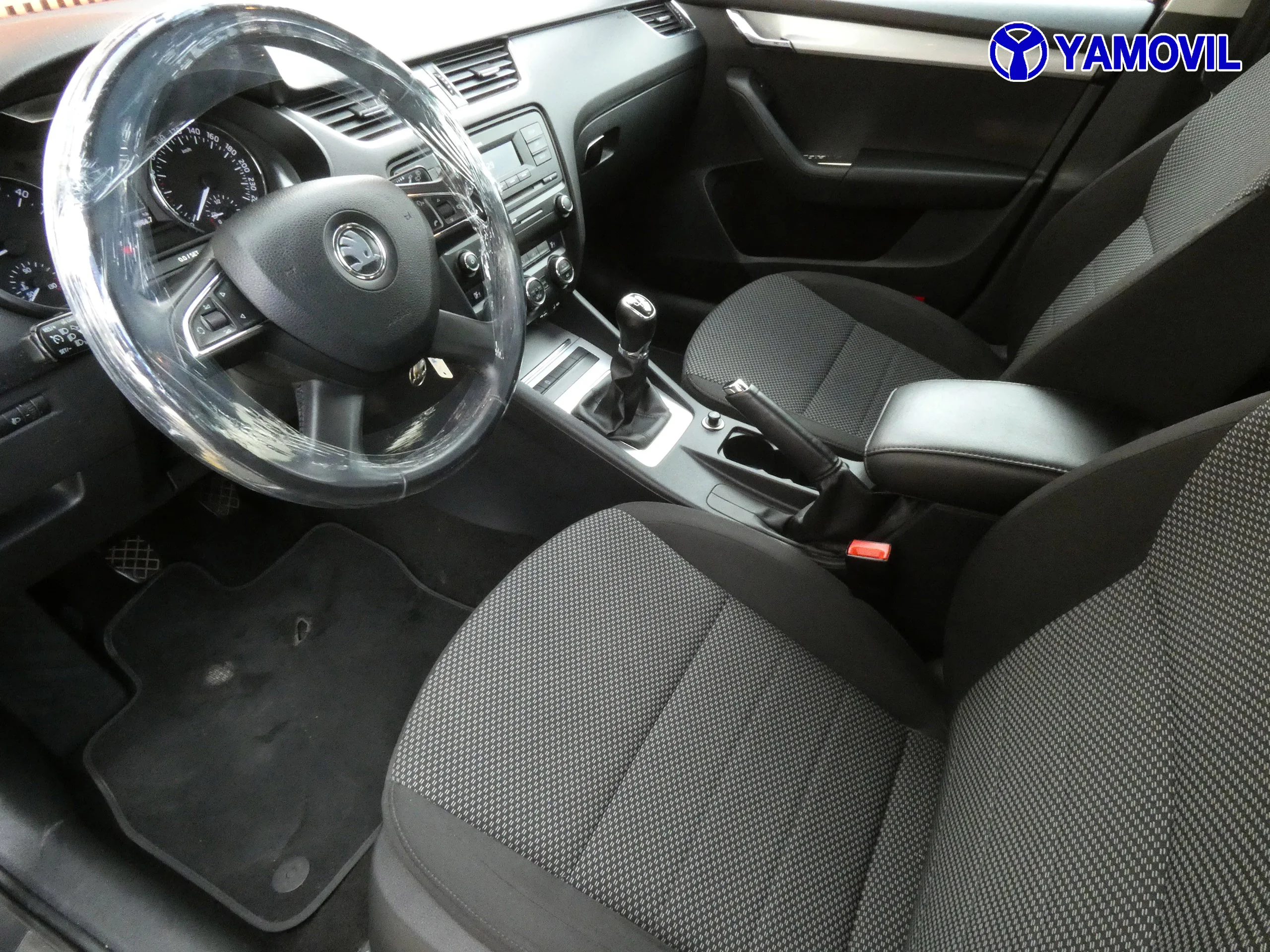 Skoda Octavia 1.6 TDI AMBITION 5P - Foto 14