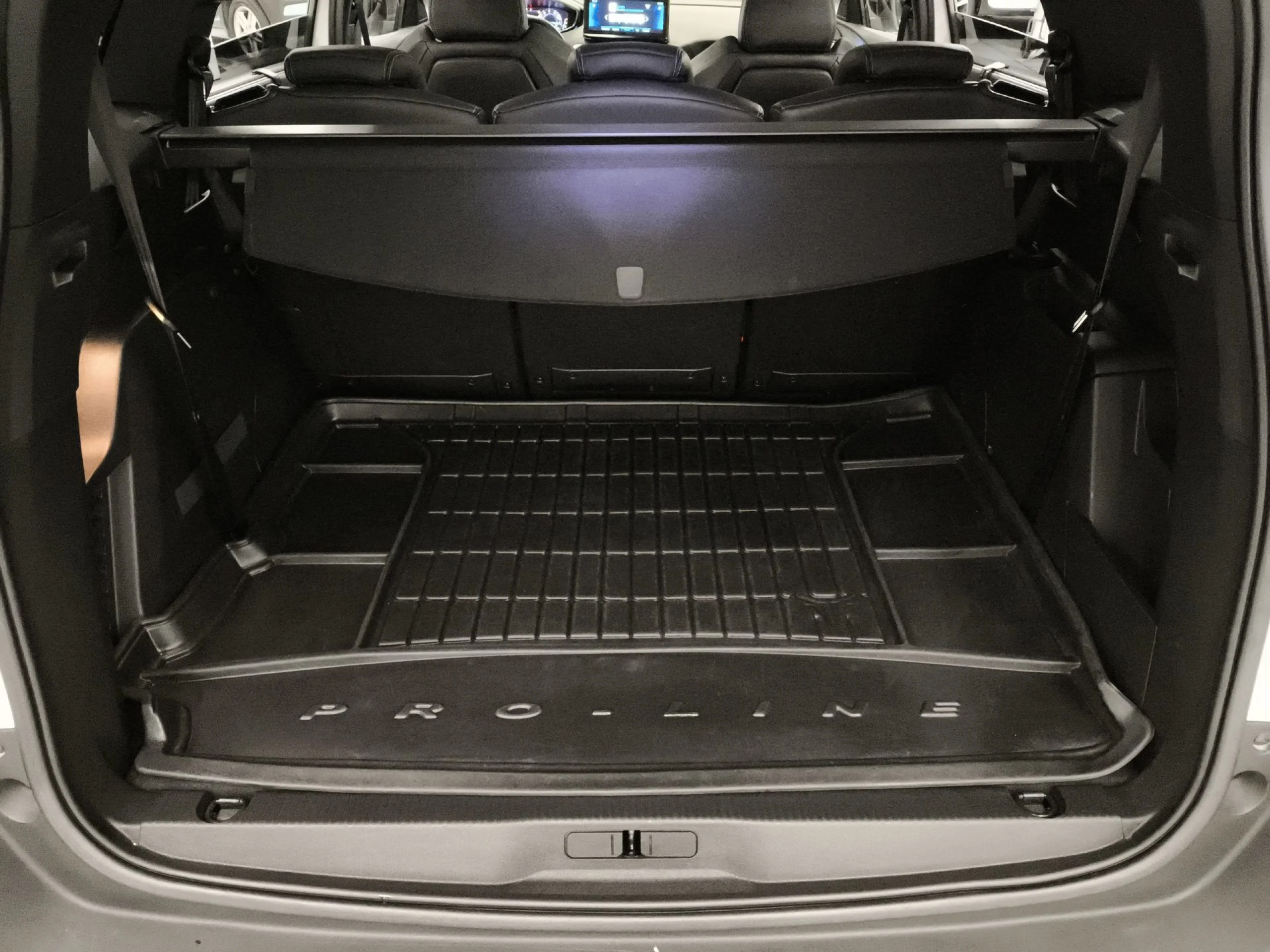 Peugeot 5008 PureTech 130 SANDS Allure 96 kW (130 CV) - Foto 21