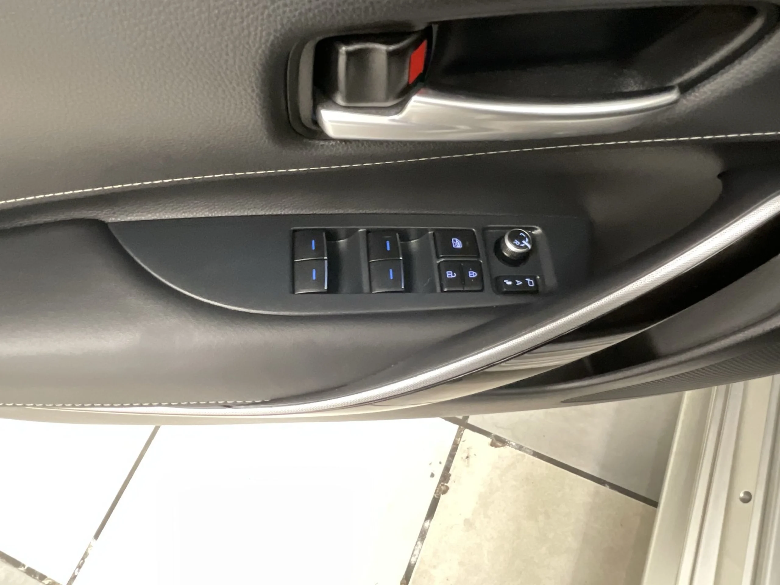 Toyota Corolla Touring Sports 180H Style E-CVT 132 kW (180 CV) - Foto 9