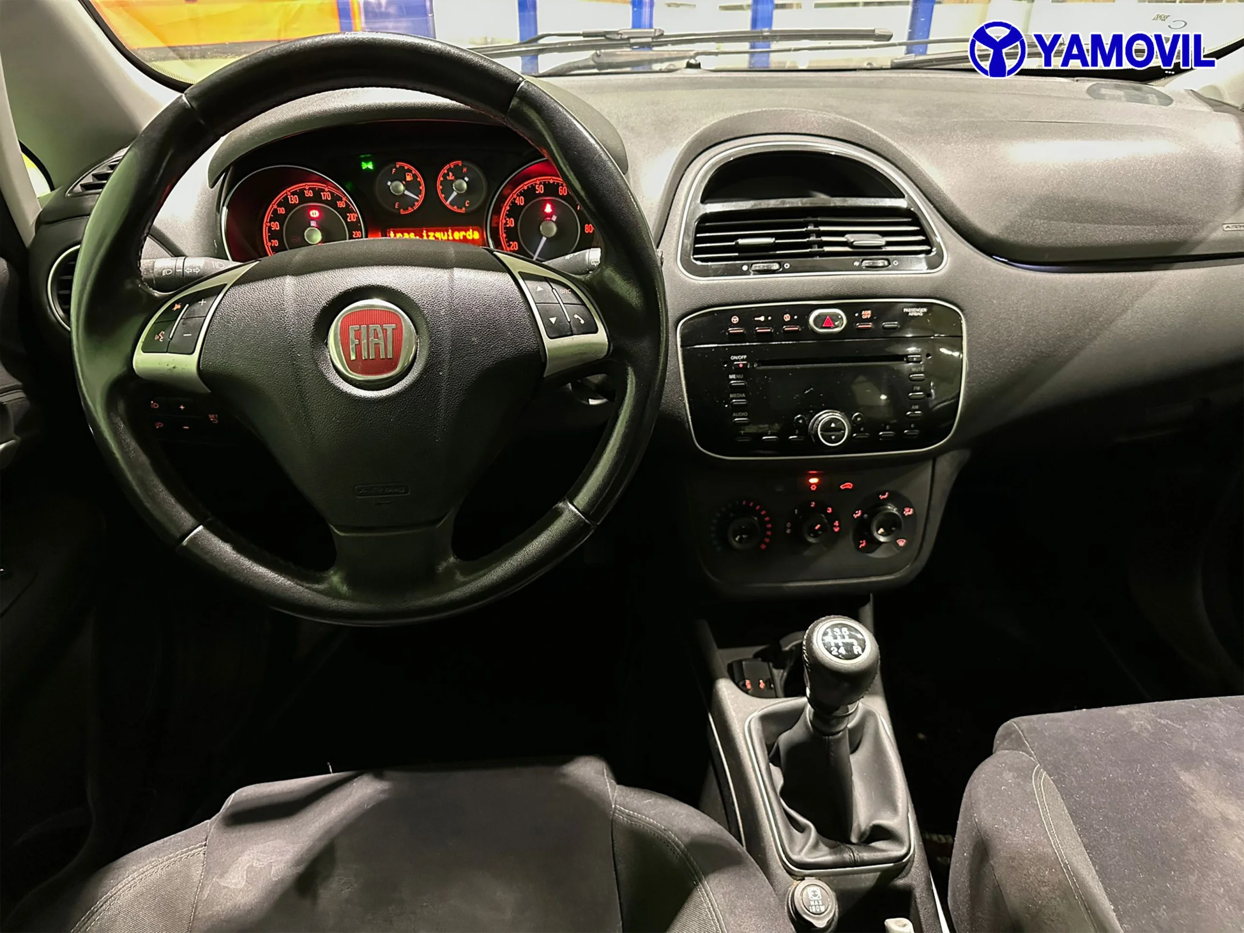 Fiat Punto 1.2 SANDS Easy 51 kW (69 CV) - Foto 3