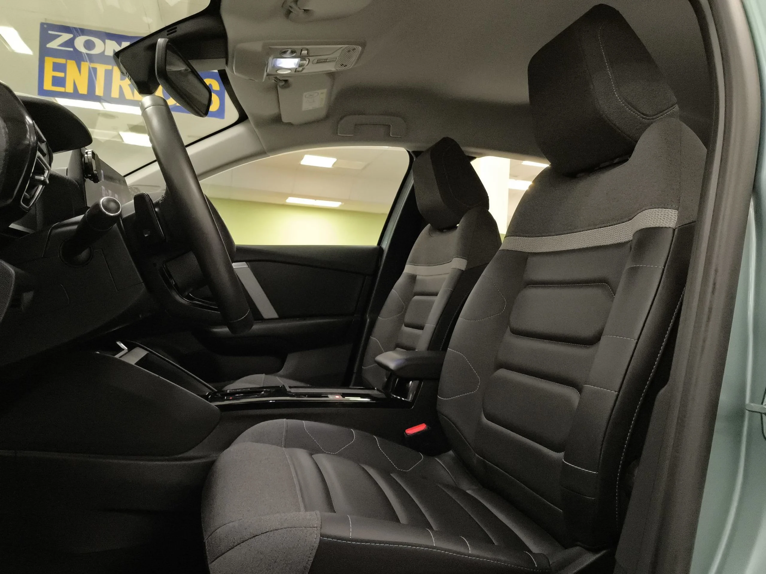 Citroen C4 BlueHDi 130 SANDS Shine EAT8 96 kW (130 CV) - Foto 8