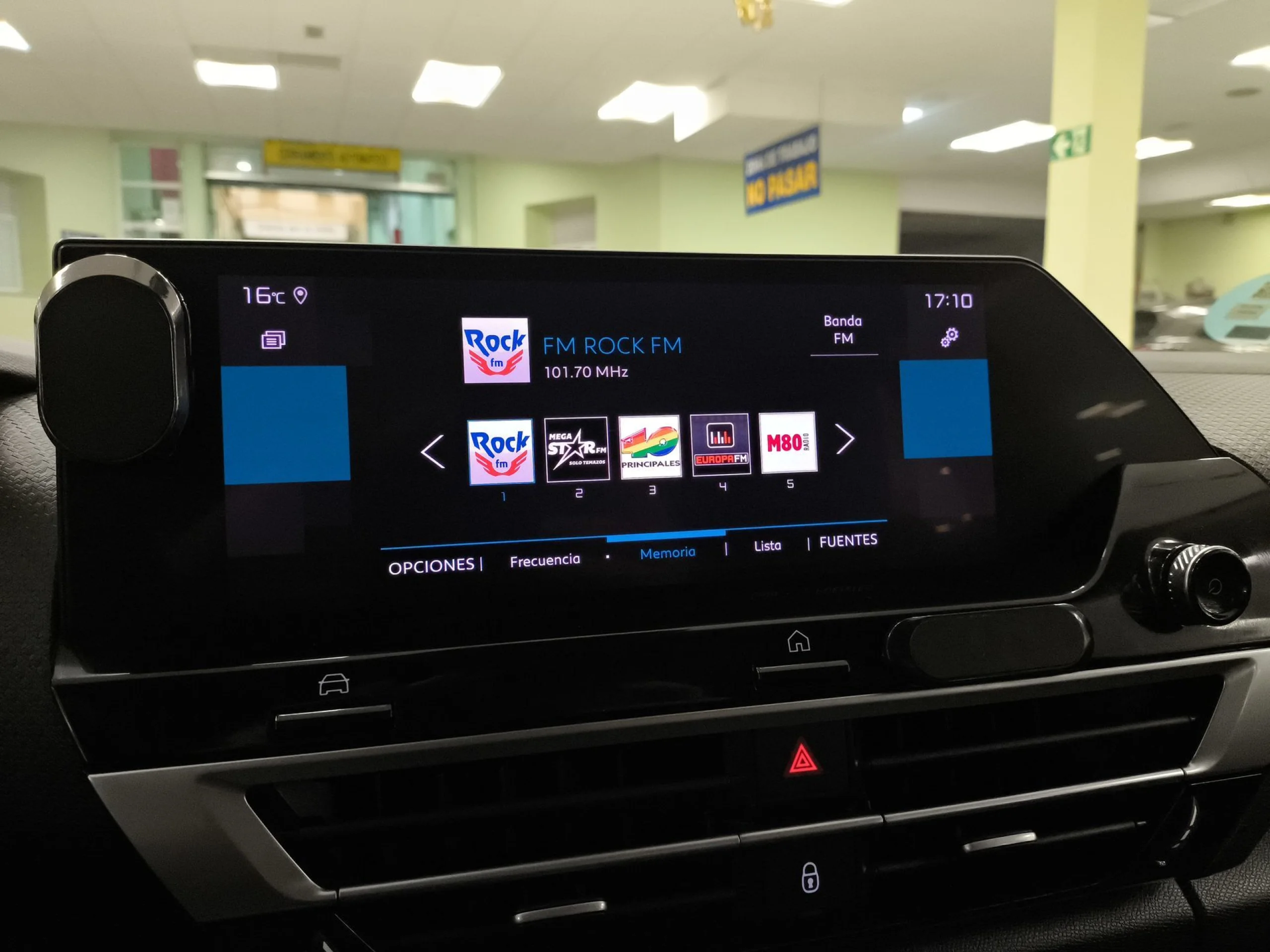 Citroen C4 BlueHDi 130 SANDS Shine EAT8 96 kW (130 CV) - Foto 15