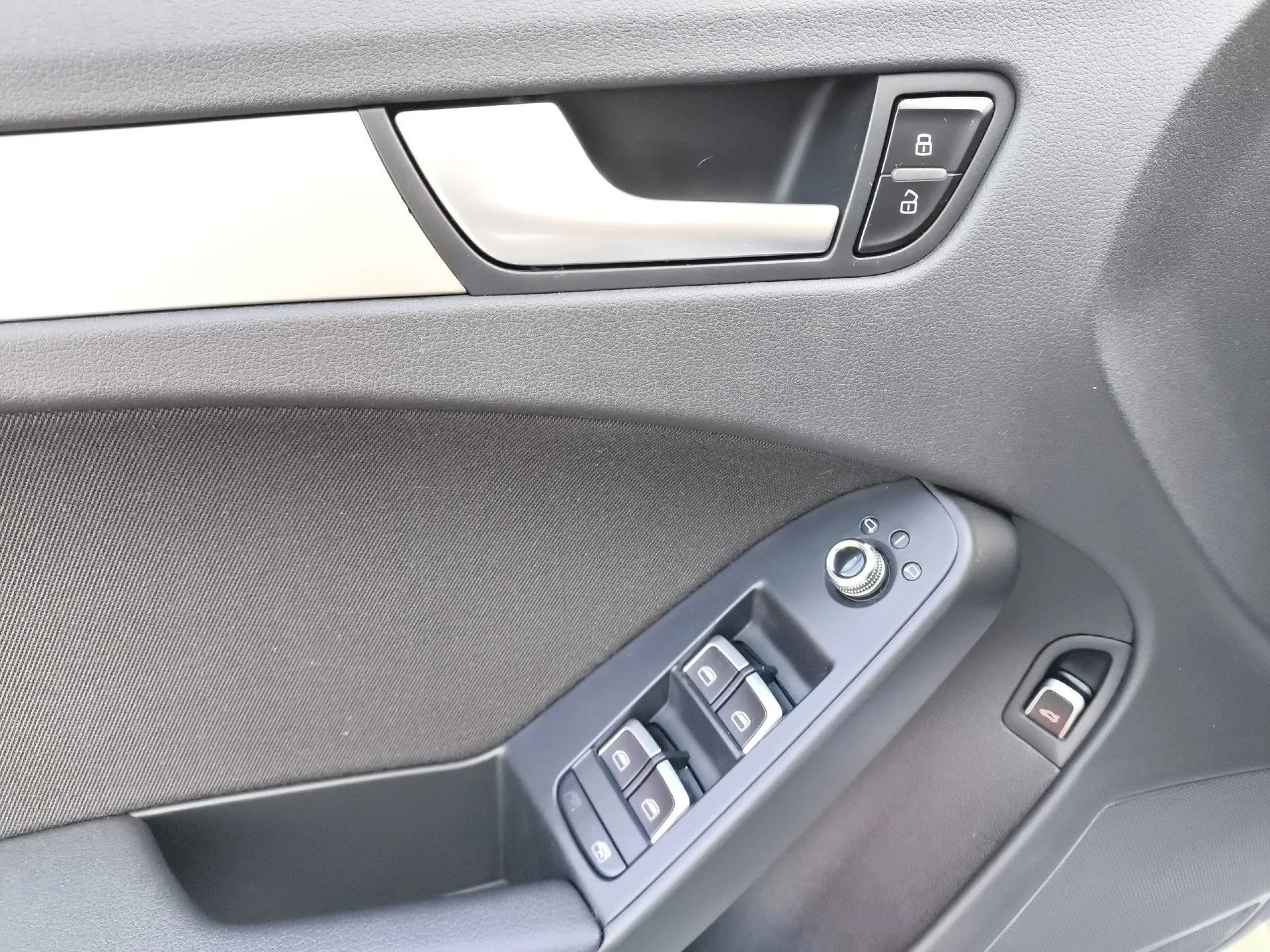 Audi A4 Advanced edition 2.0 TDI 110 kW (150 CV) multitronic - Foto 10