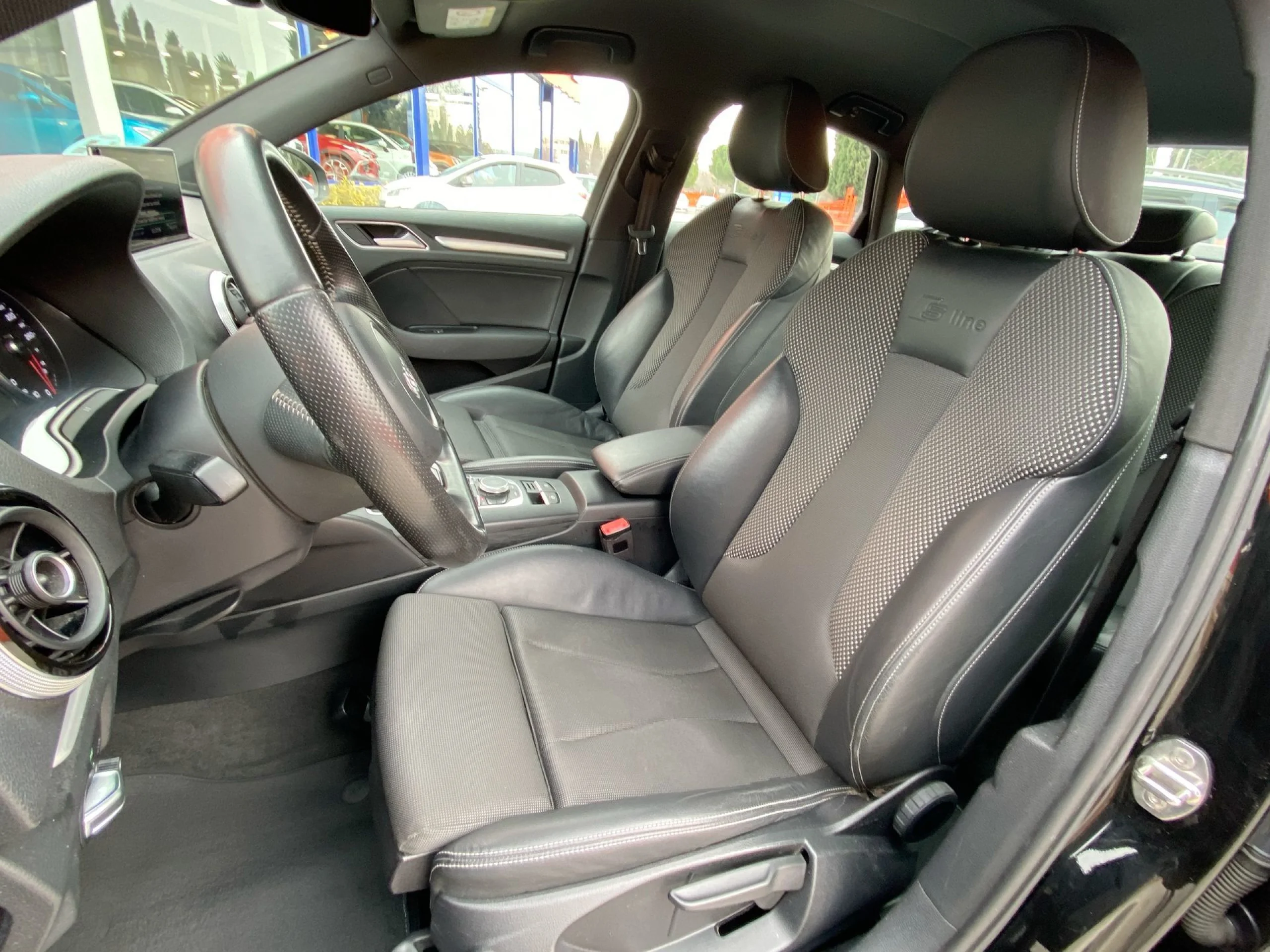 Audi A3 sedan S line edition 2.0 TDI clean diesel 135 kW (184 CV) - Foto 8