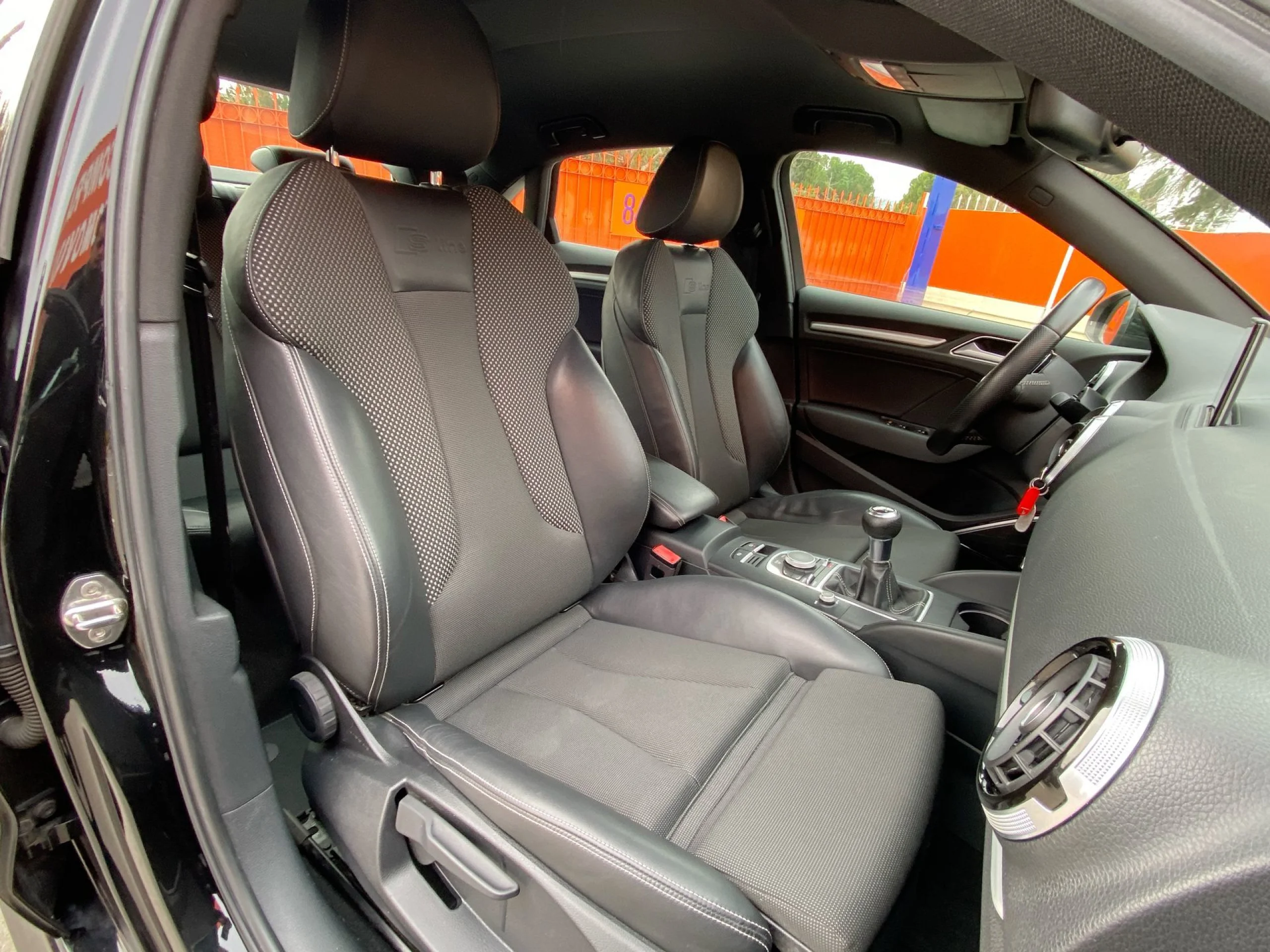 Audi A3 sedan S line edition 2.0 TDI clean diesel 135 kW (184 CV) - Foto 19