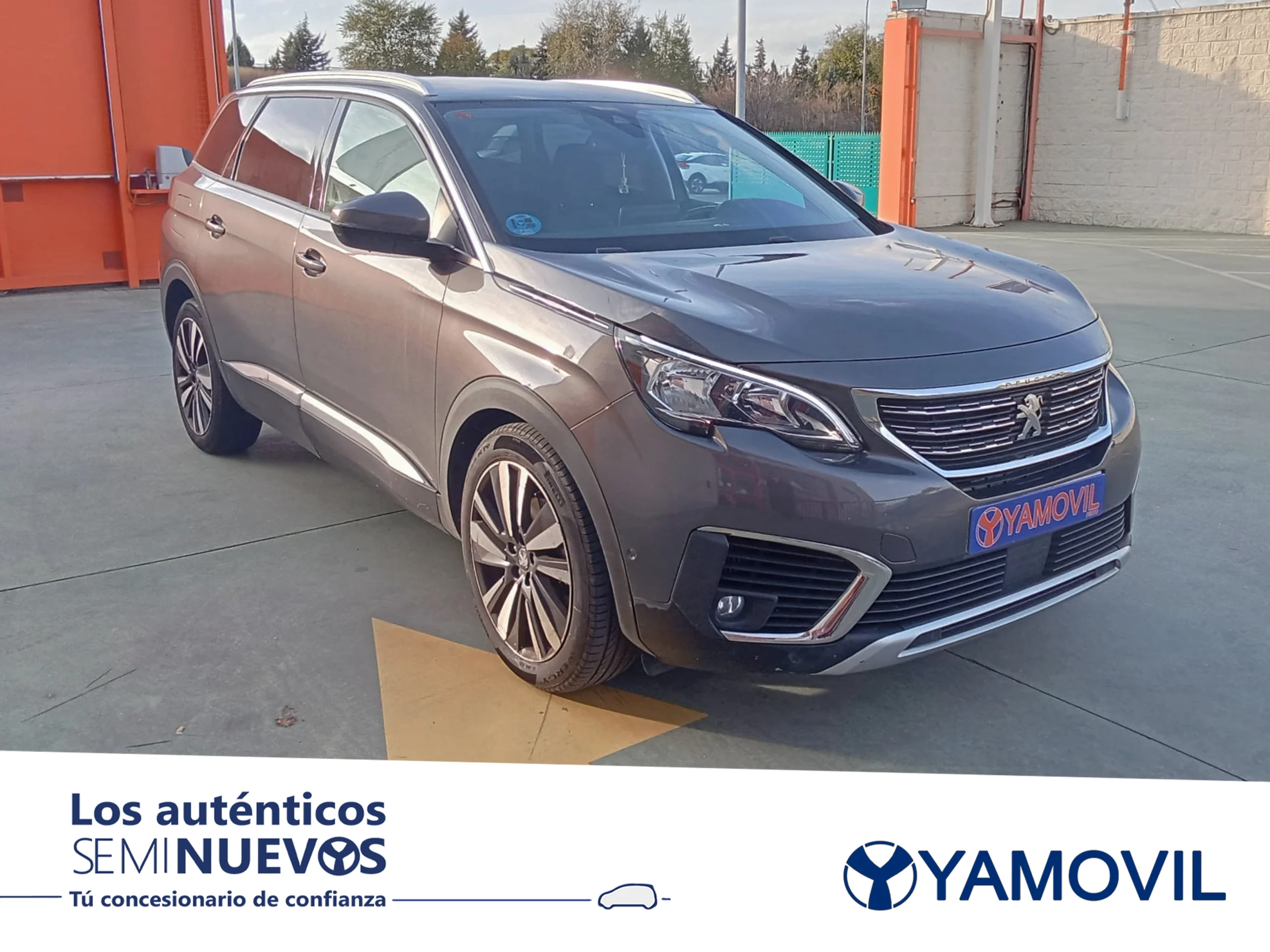 Peugeot 5008 PureTech 130 SANDS Allure 96 kW (130 CV) - Foto 3