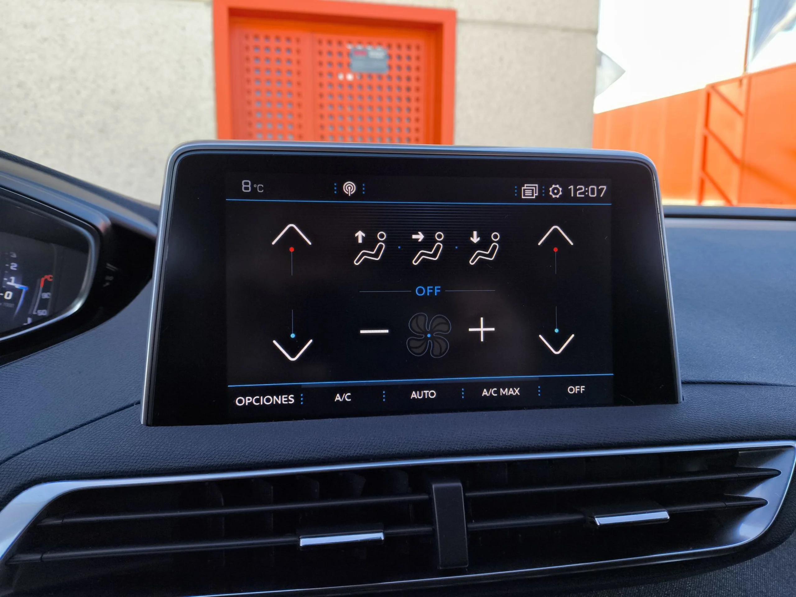 Peugeot 5008 PureTech 130 SANDS Allure 96 kW (130 CV) - Foto 18