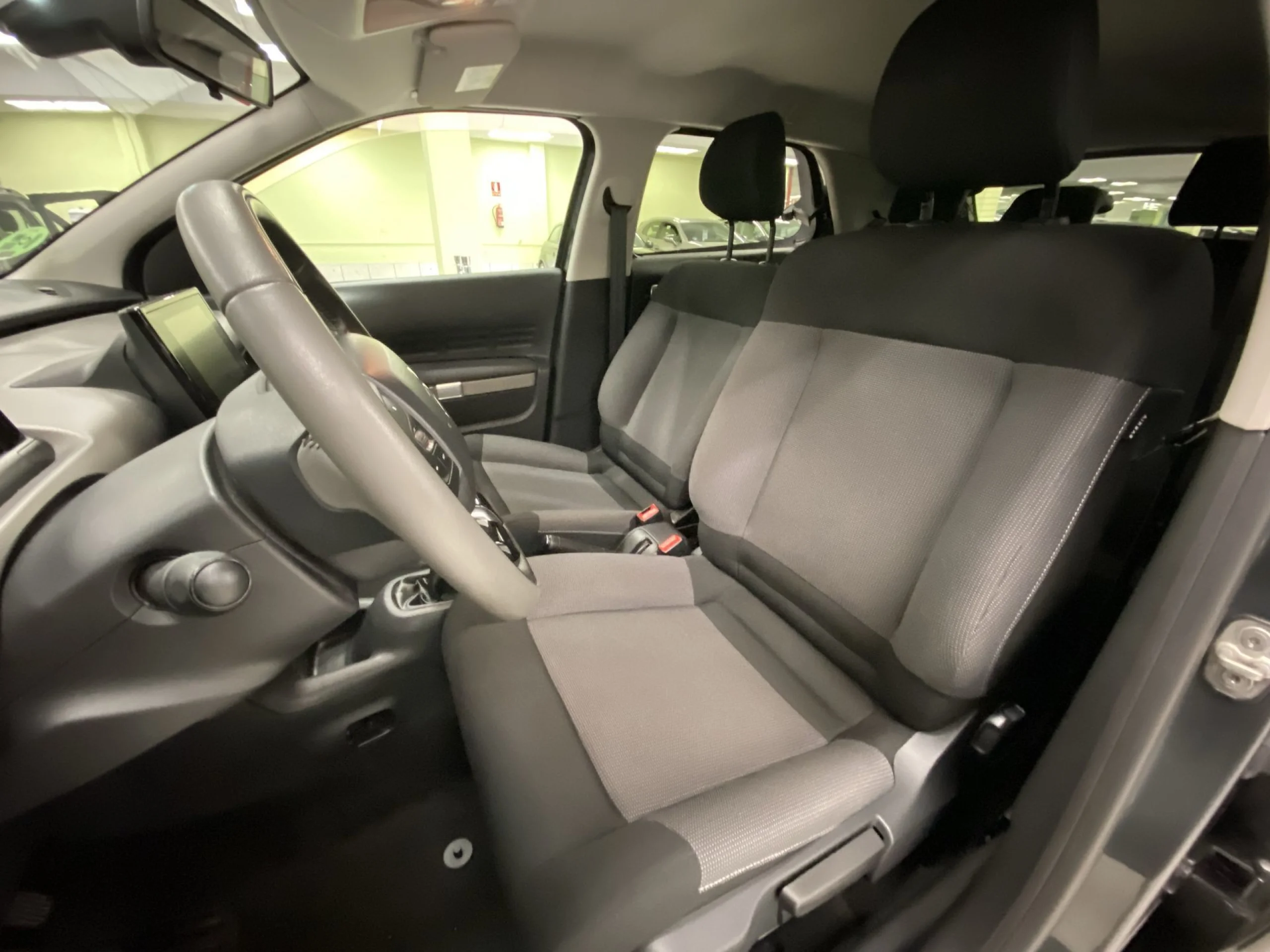 Citroen C4 Cactus PureTech 110 SANDS Feel Edition 81 kW (110 CV) - Foto 8