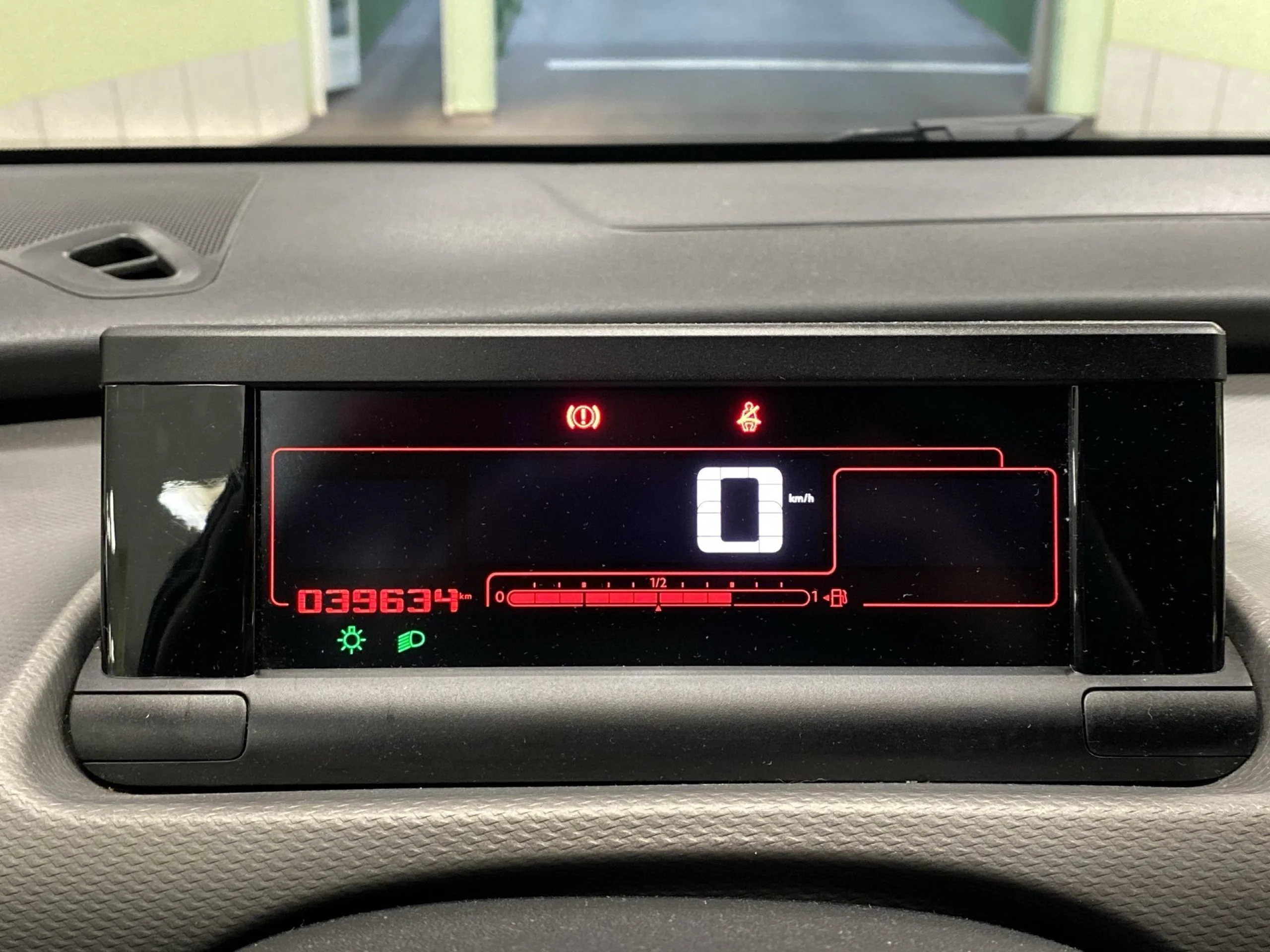 Citroen C4 Cactus PureTech 110 SANDS Feel Edition 81 kW (110 CV) - Foto 12