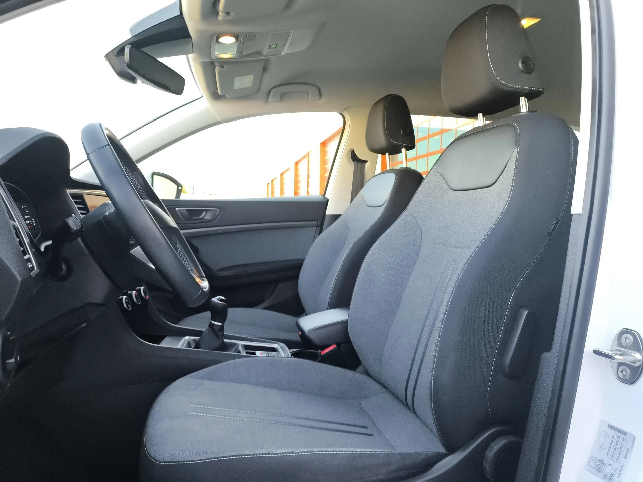 Seat Ateca 1.5 TSI SANDS Style Go M 110 kW (150 CV) - Foto 8