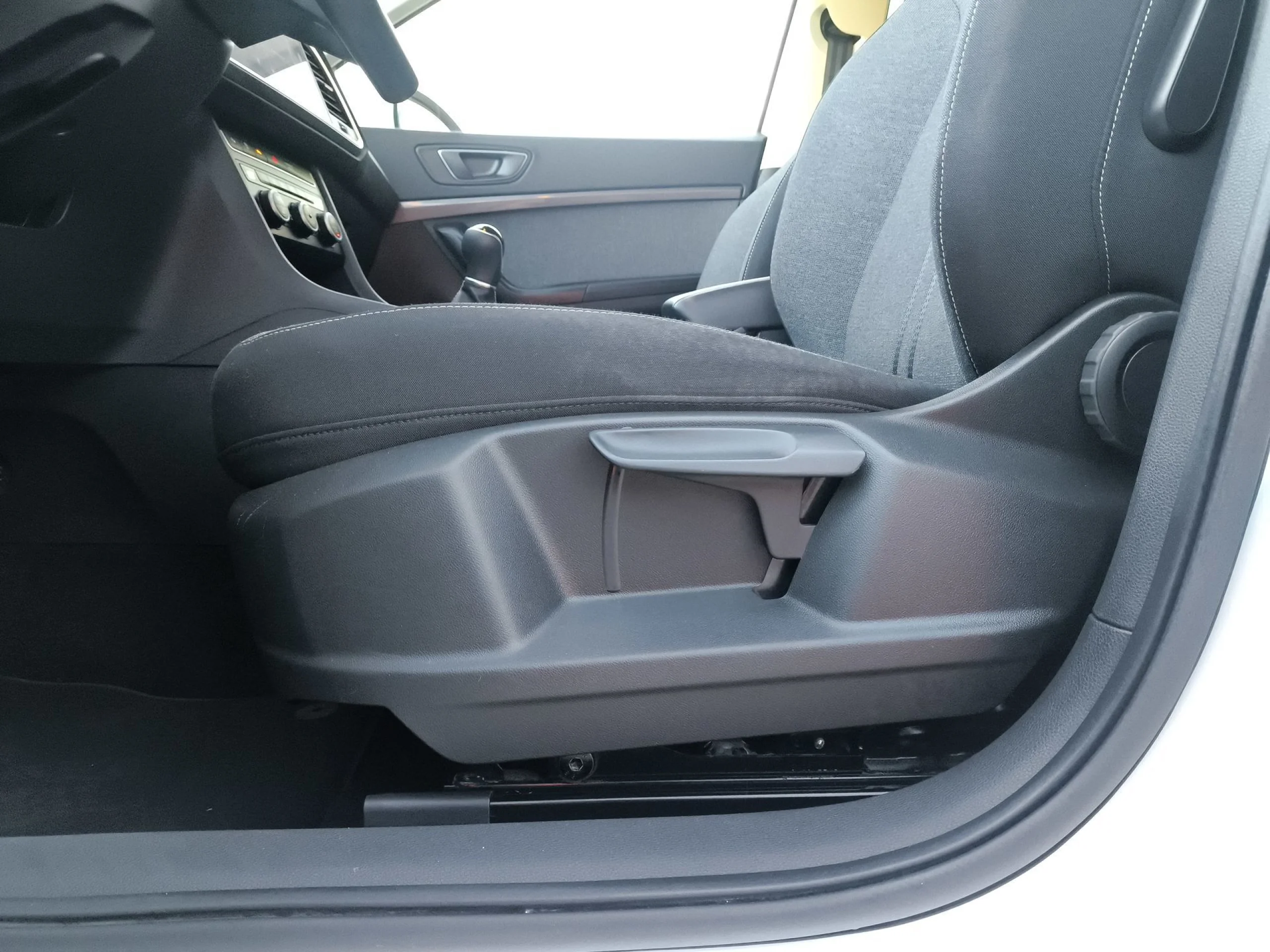 Seat Ateca 1.5 TSI SANDS Style Go M 110 kW (150 CV) - Foto 9