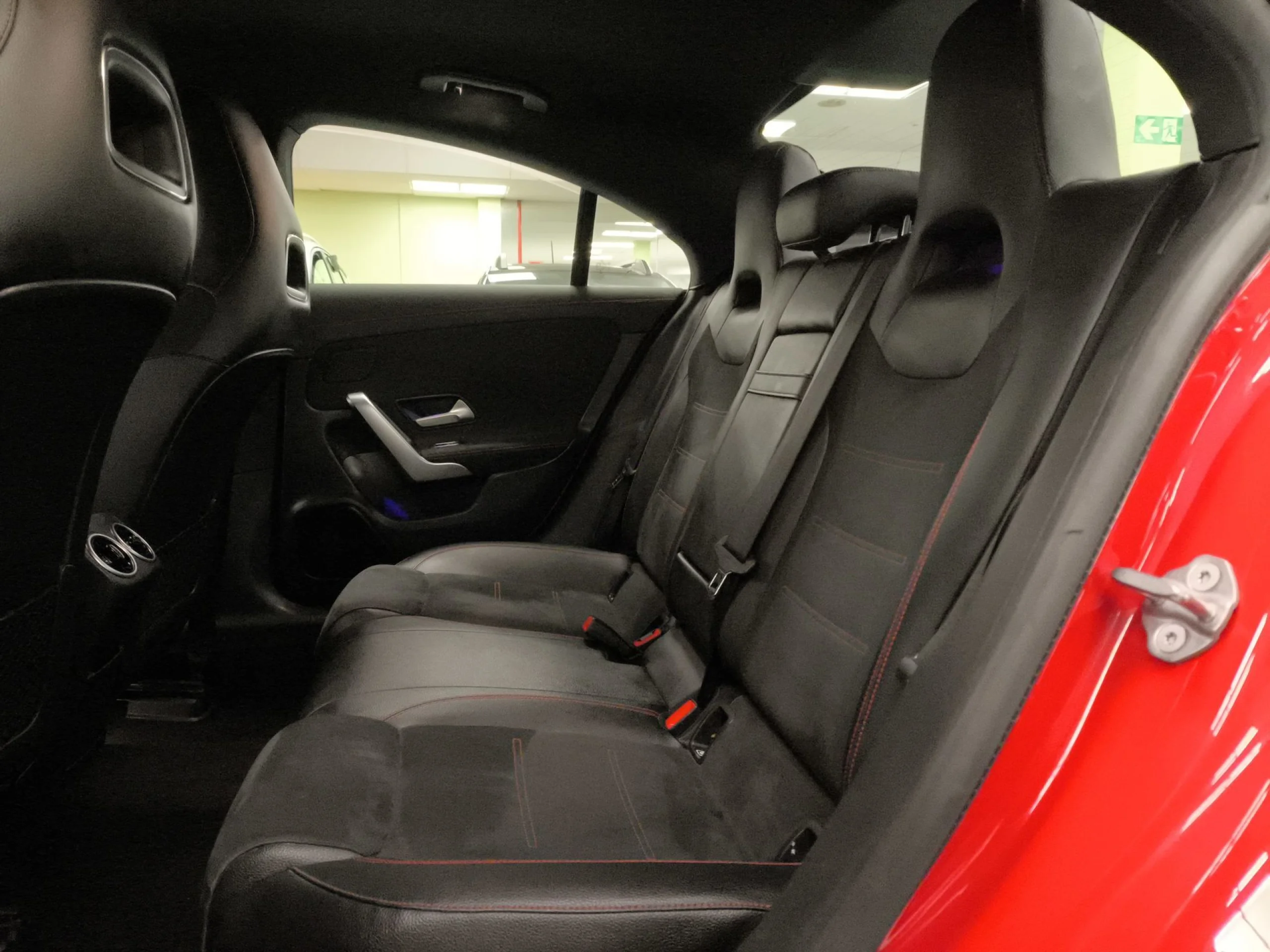 Mercedes-Benz CLA 180 100 kW (136 CV) - Foto 19