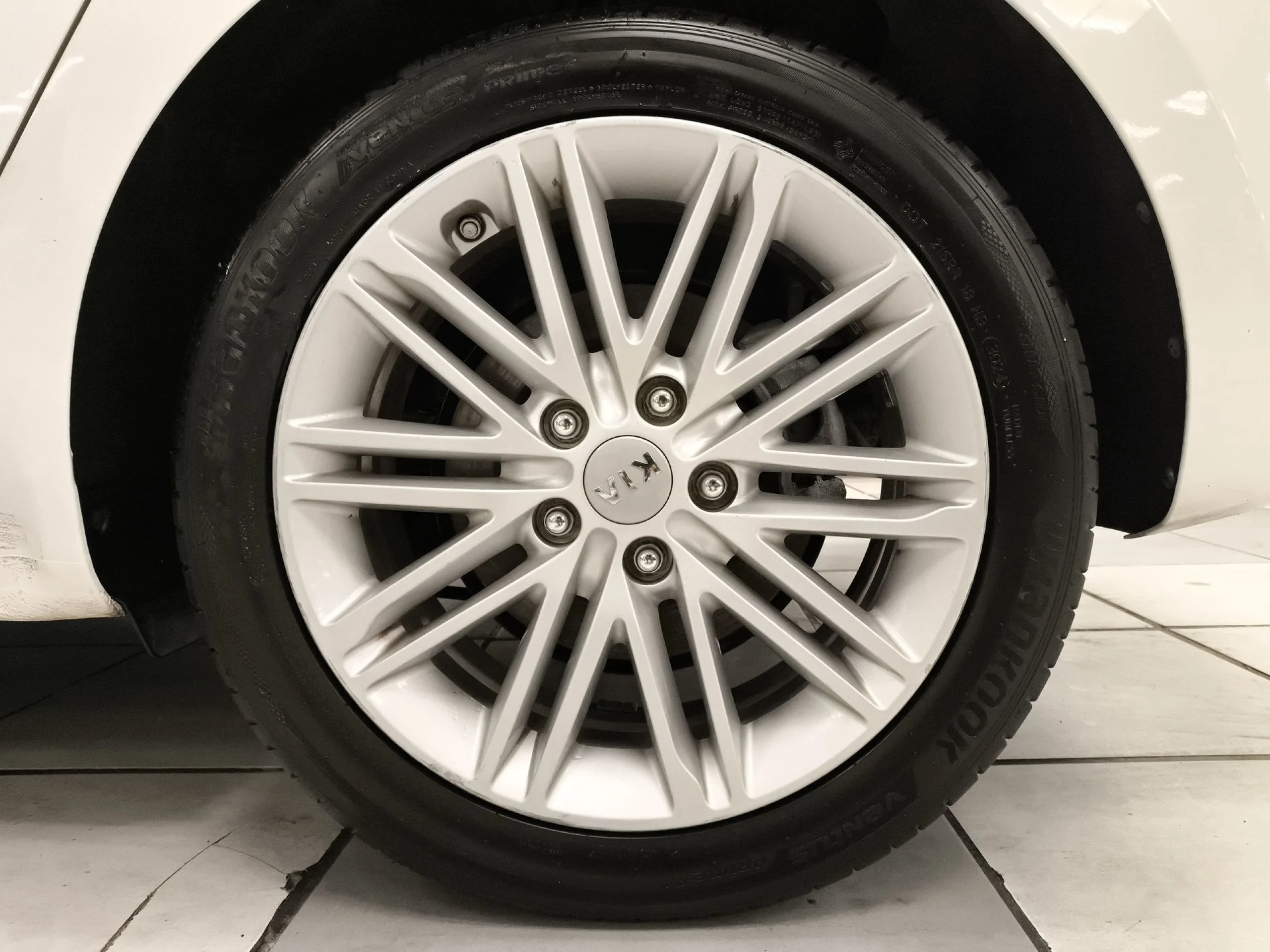 Kia Carens 1.6 GDi Drive 99 kW (135 CV) - Foto 10