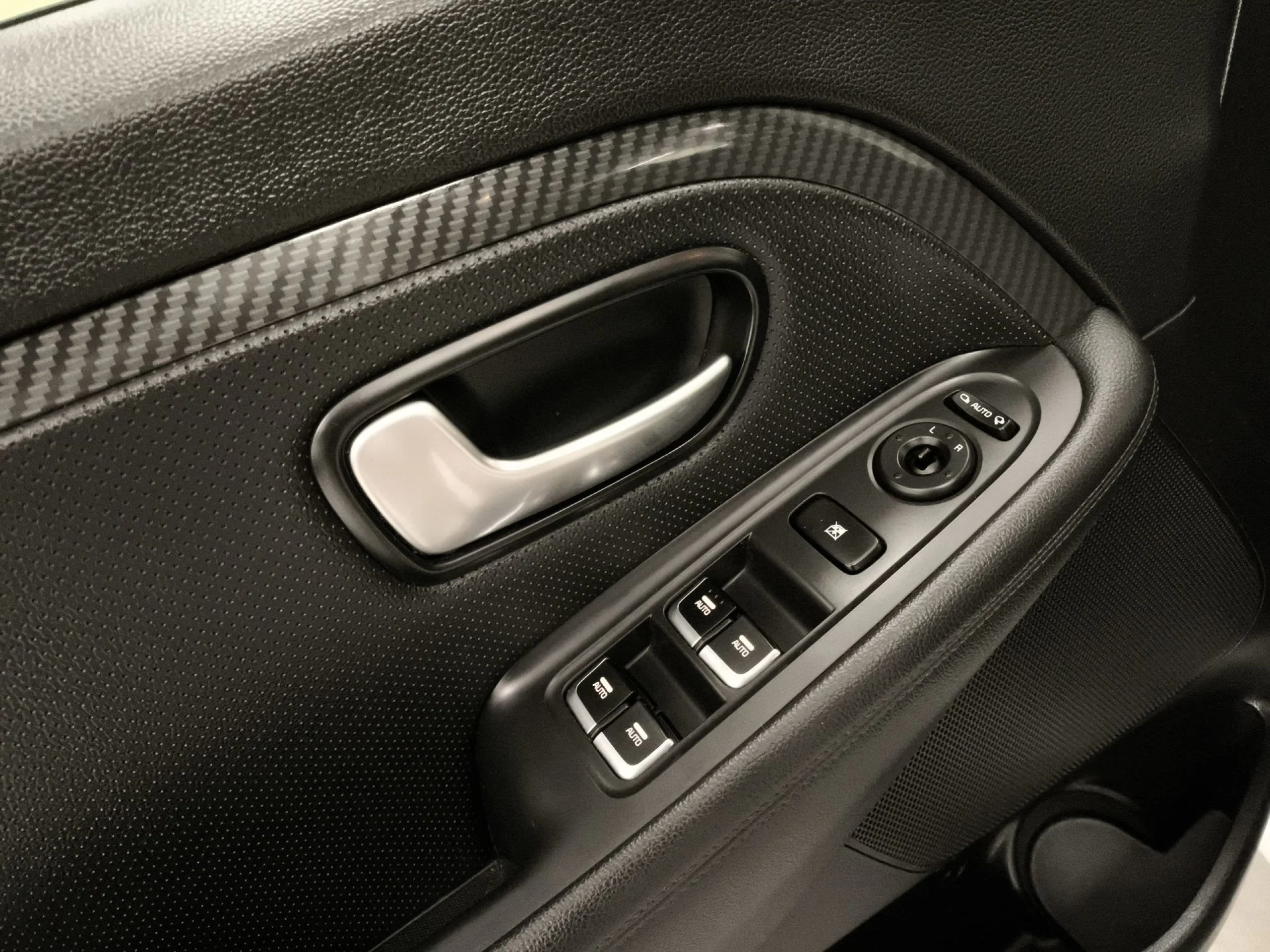 Kia Carens 1.6 GDi Drive 99 kW (135 CV) - Foto 13