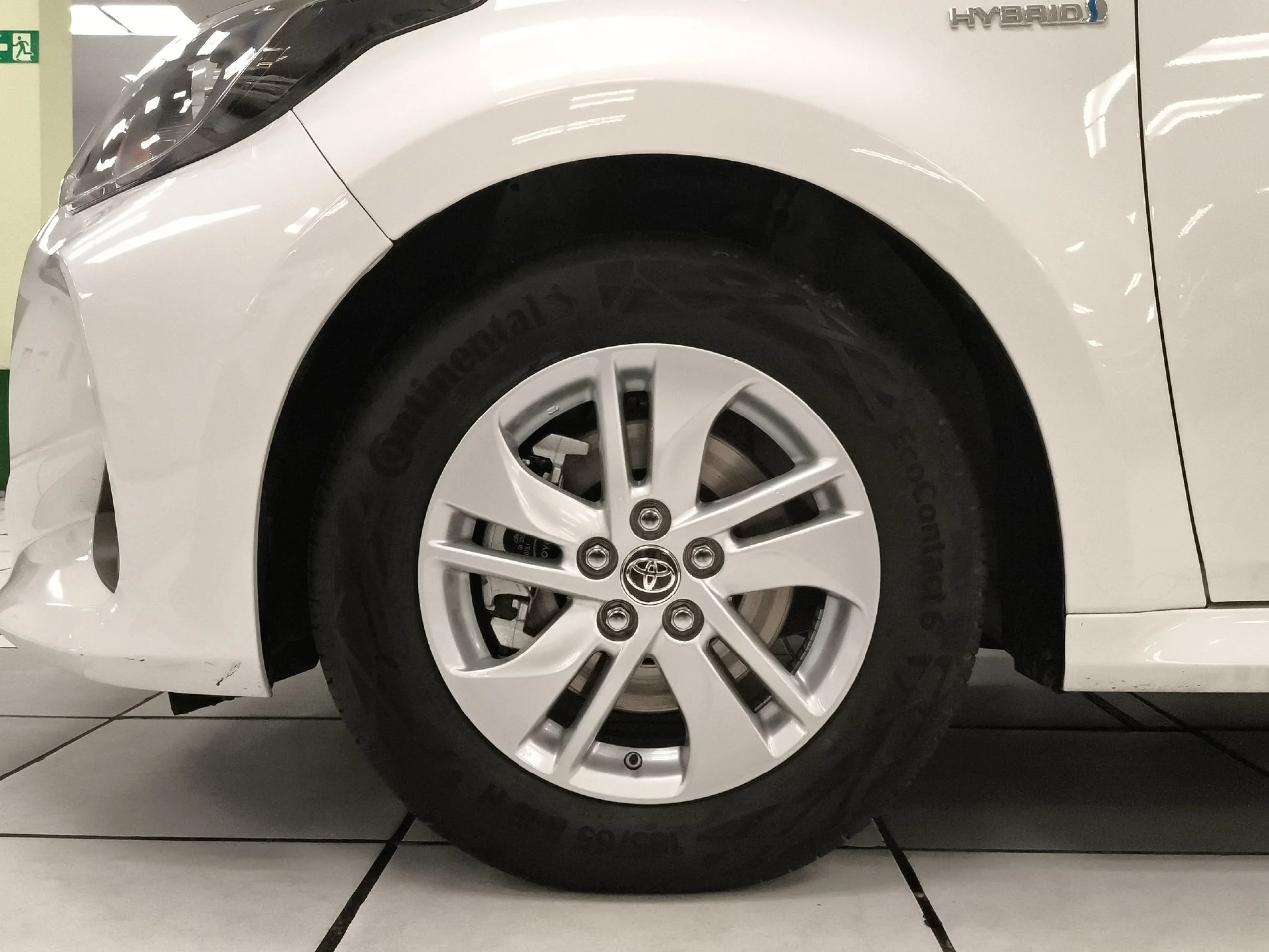 Toyota Yaris 120H Active Tech 85 kW (116 CV) - Foto 7