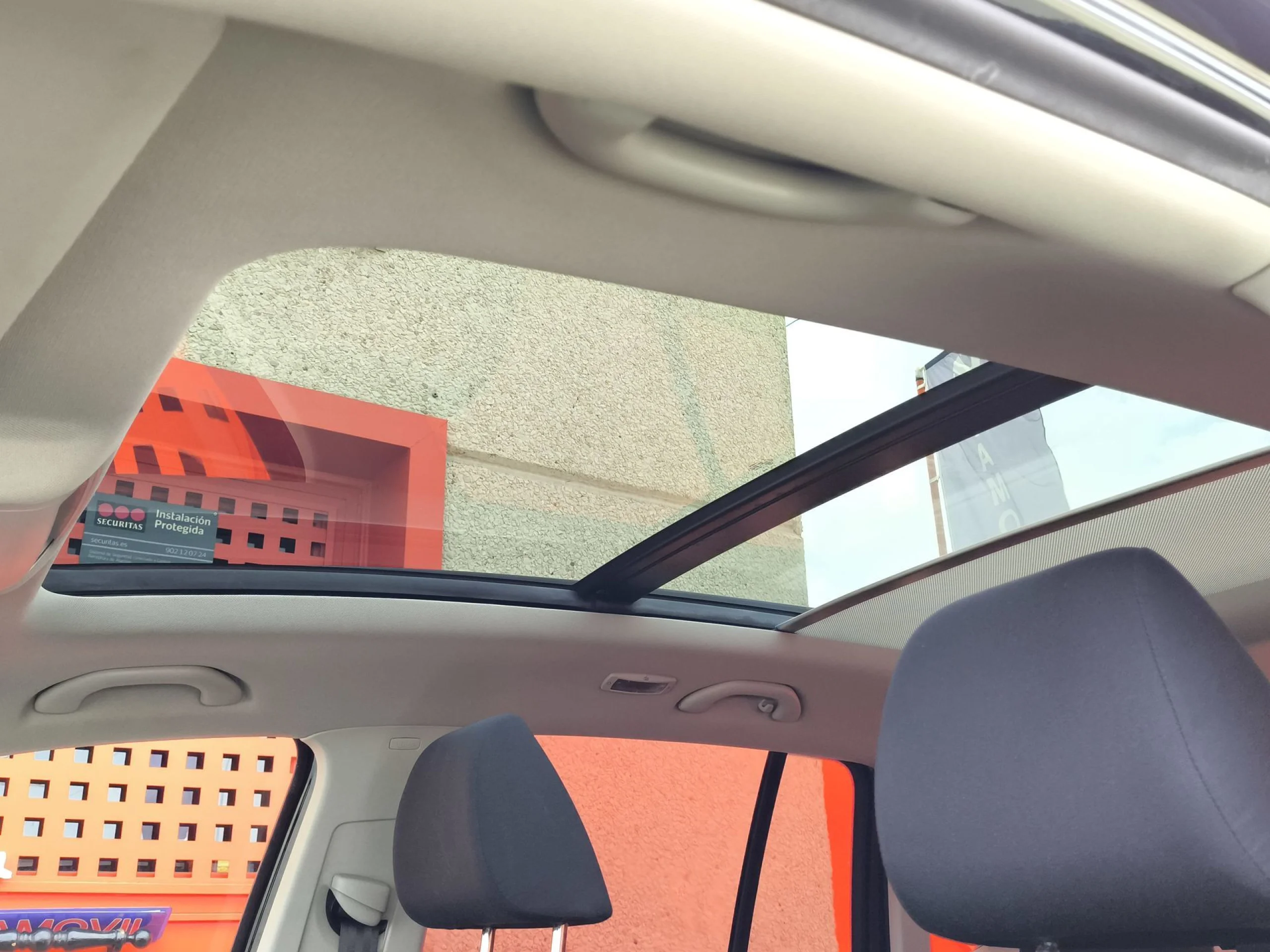 Volkswagen Tiguan T1 2.0 TDI BMT 103 kW (140 CV) - Foto 24