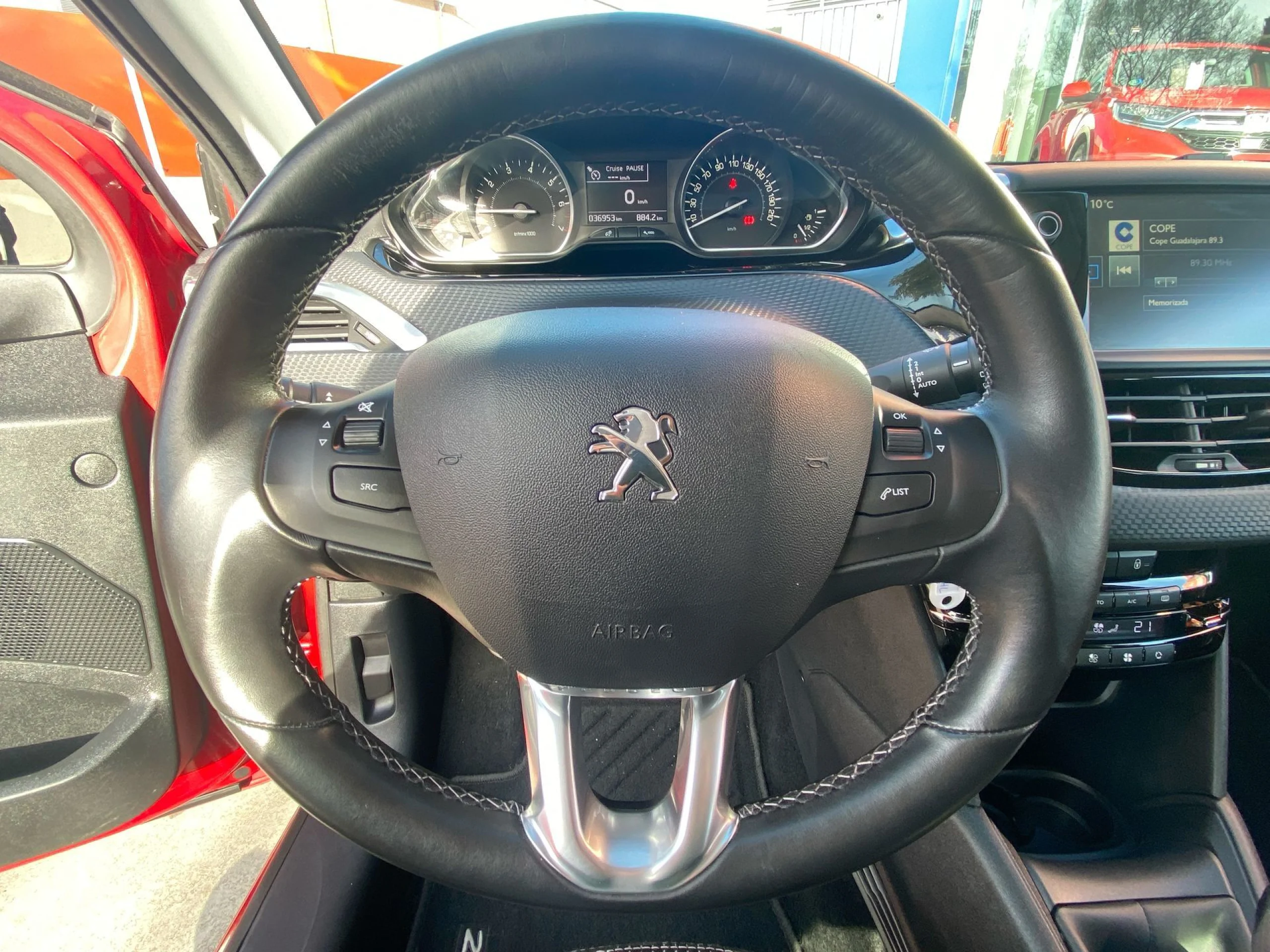 Peugeot 208 1.2 PureTech Allure 60 kW (82 CV) - Foto 11