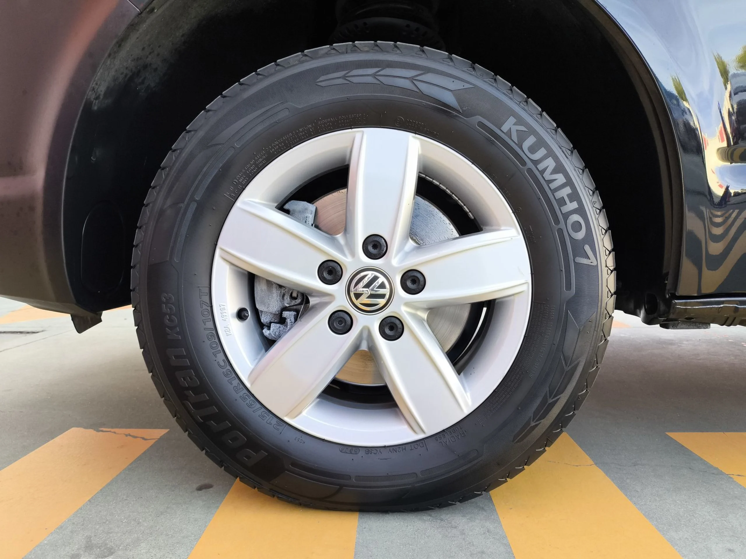 Volkswagen Caravelle Batalla Corta 2.0 TDI BMT 110 kW (150 CV) DSG - Foto 7