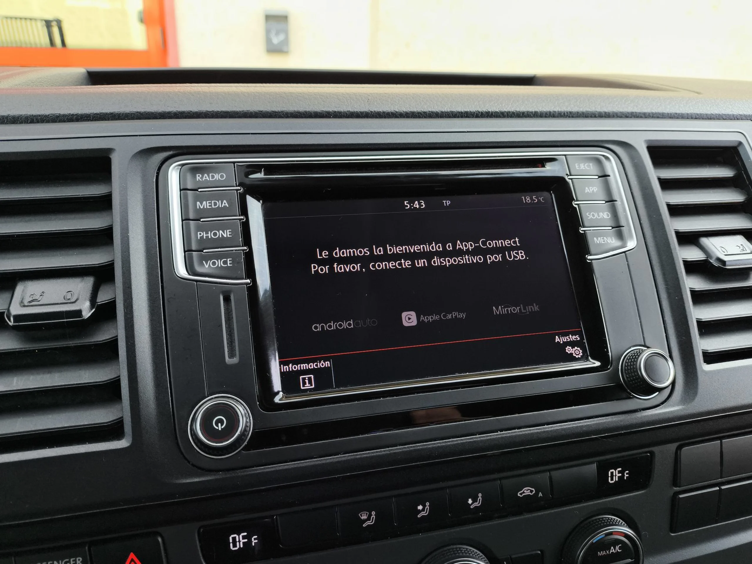 Volkswagen Caravelle Batalla Corta 2.0 TDI BMT 110 kW (150 CV) DSG - Foto 16