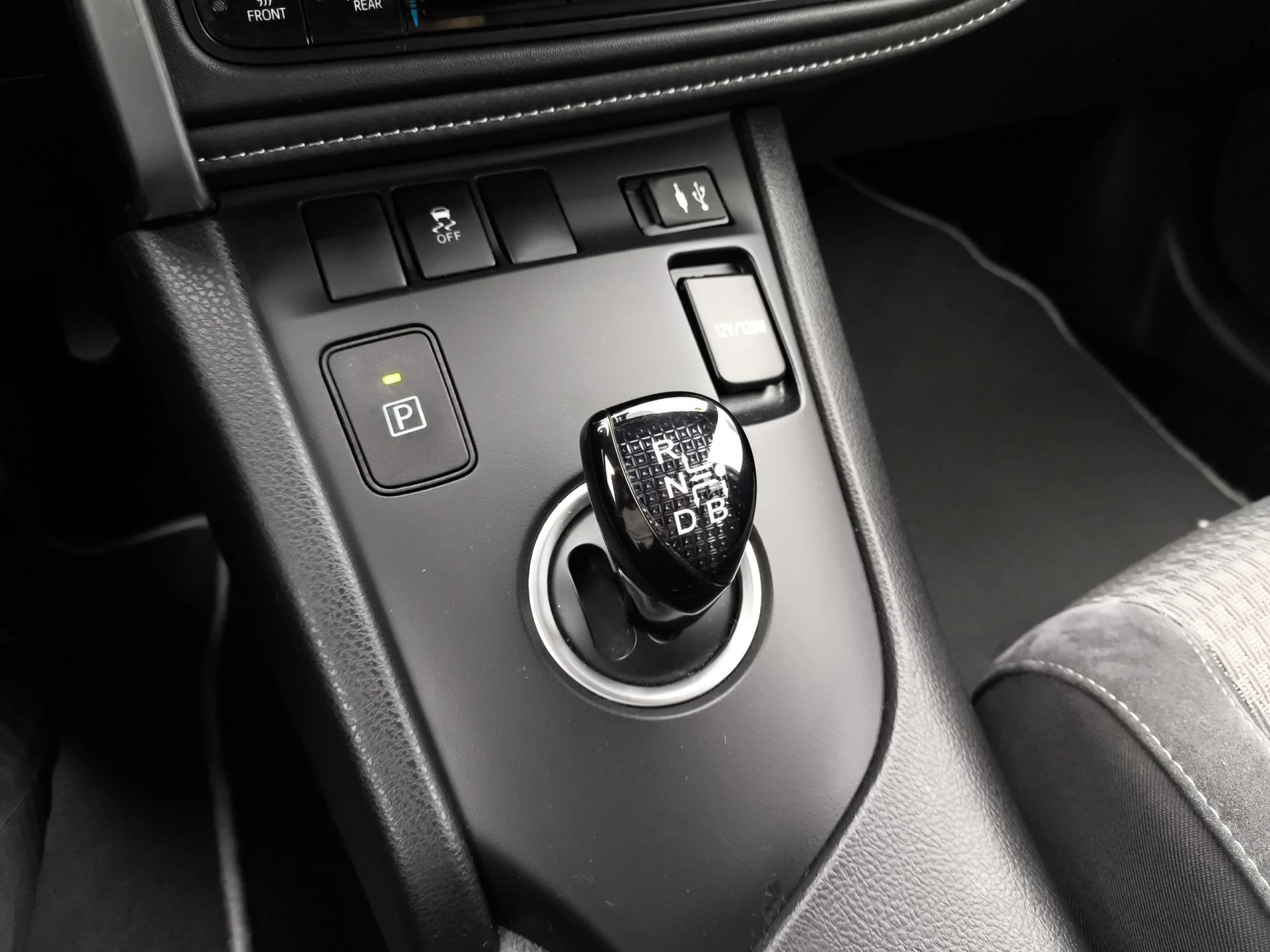 Toyota Auris 140H Hybrid Feel! Edition 100 kW (136 CV) - Foto 22