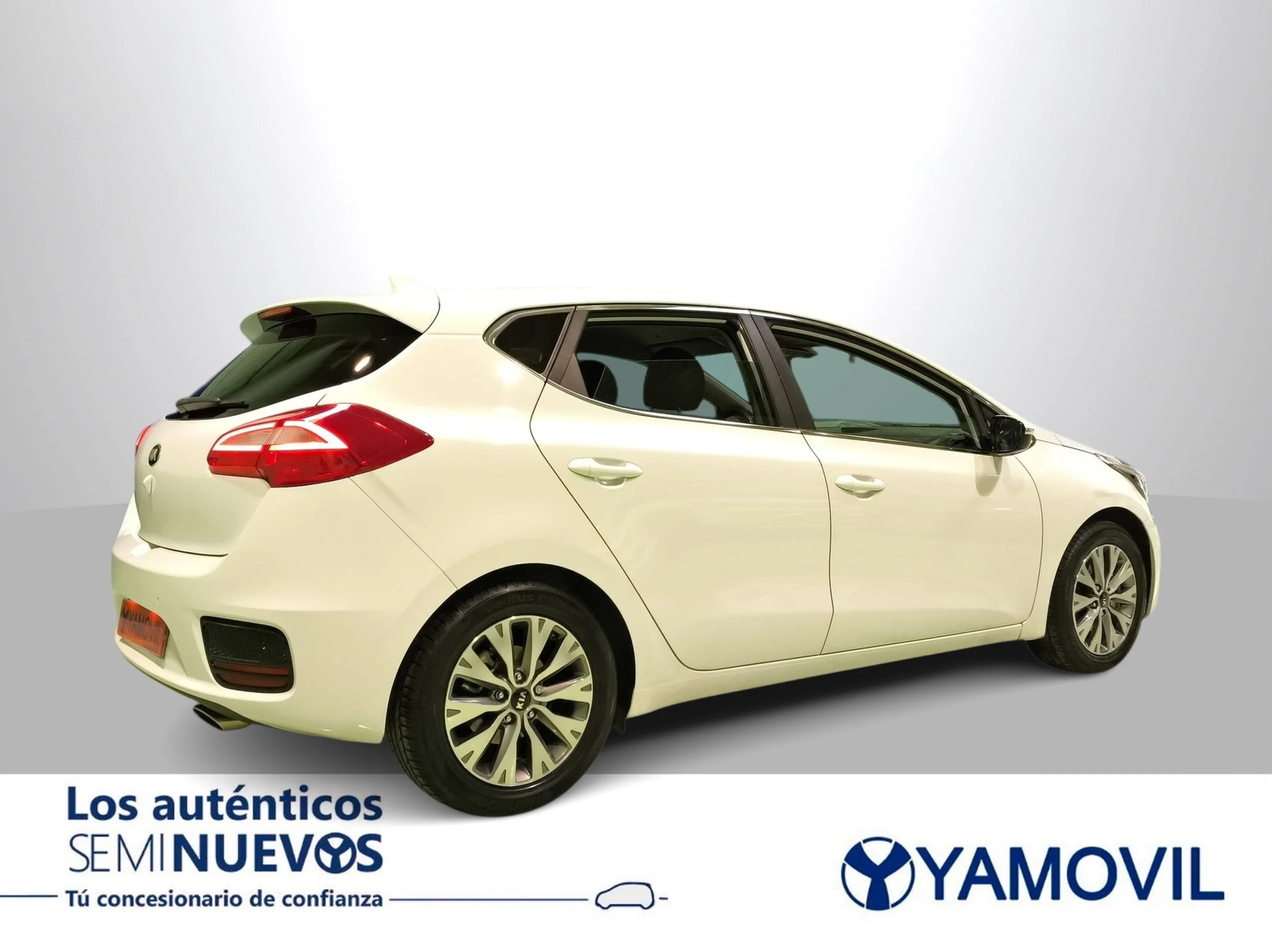 Kia Ceed 1.4 CVVT x-Tech17 74 kW (100 CV) - Foto 6