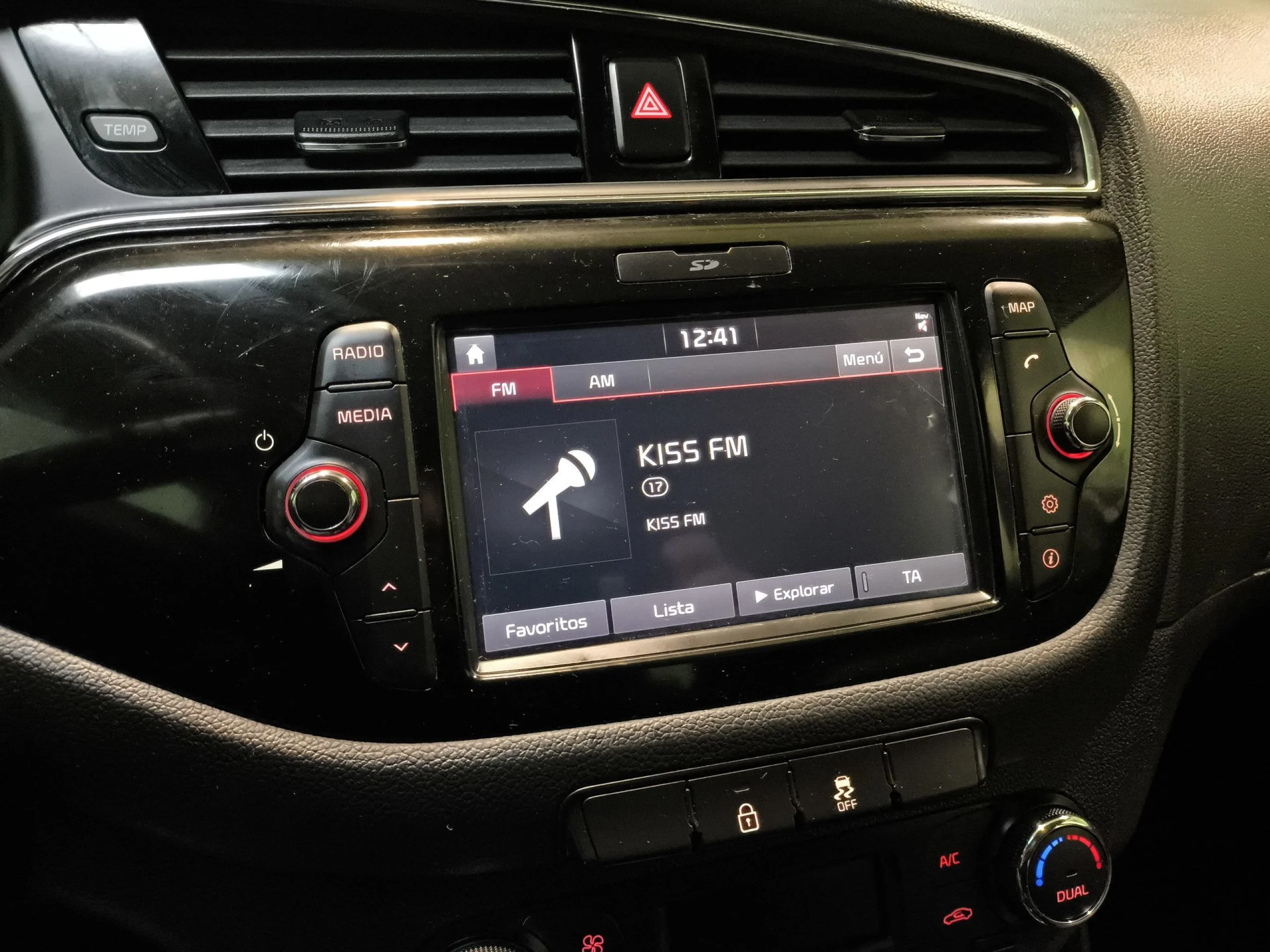 Kia Ceed 1.4 CVVT x-Tech17 74 kW (100 CV) - Foto 13