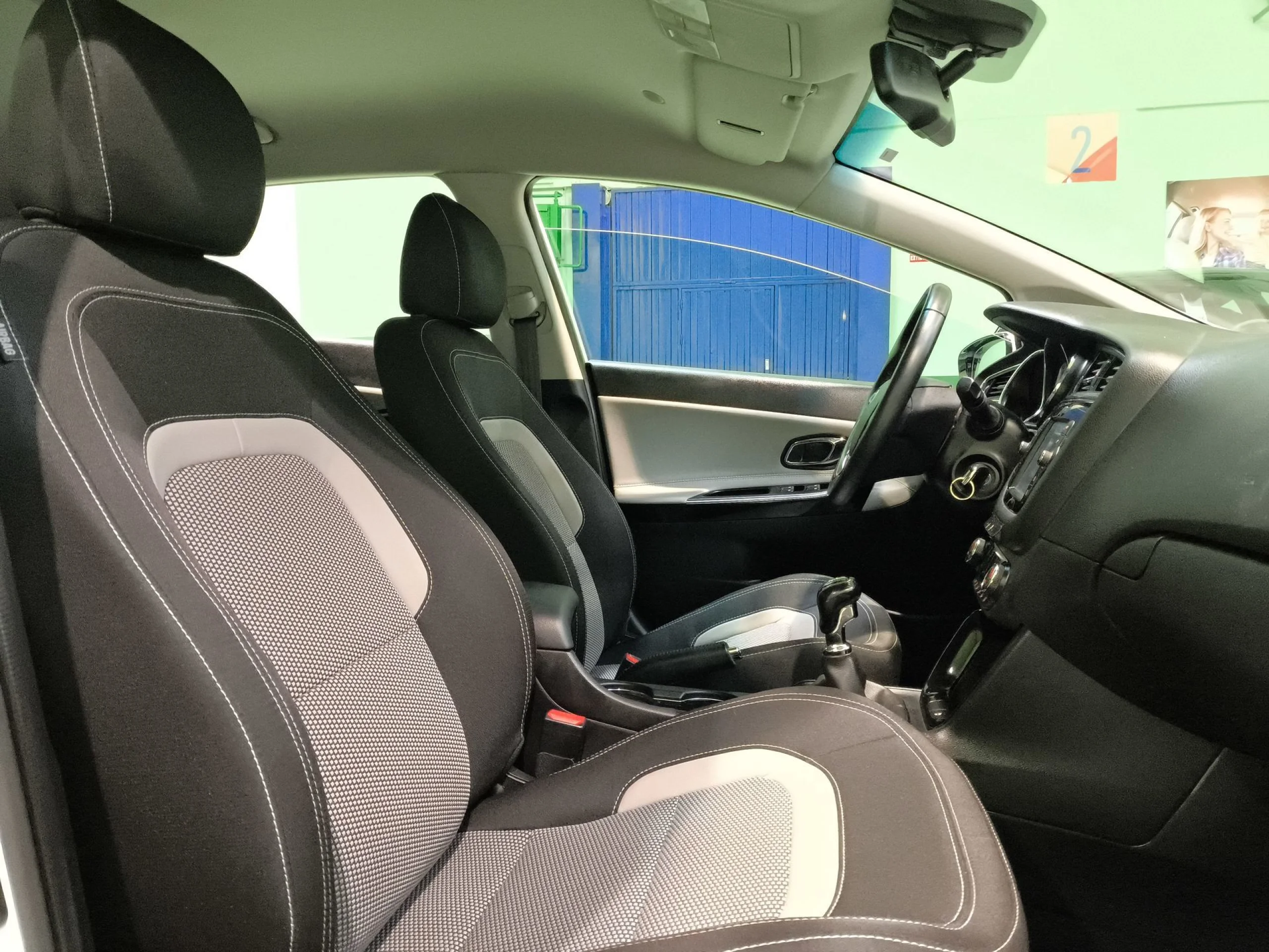 Kia Ceed 1.4 CVVT x-Tech17 74 kW (100 CV) - Foto 21