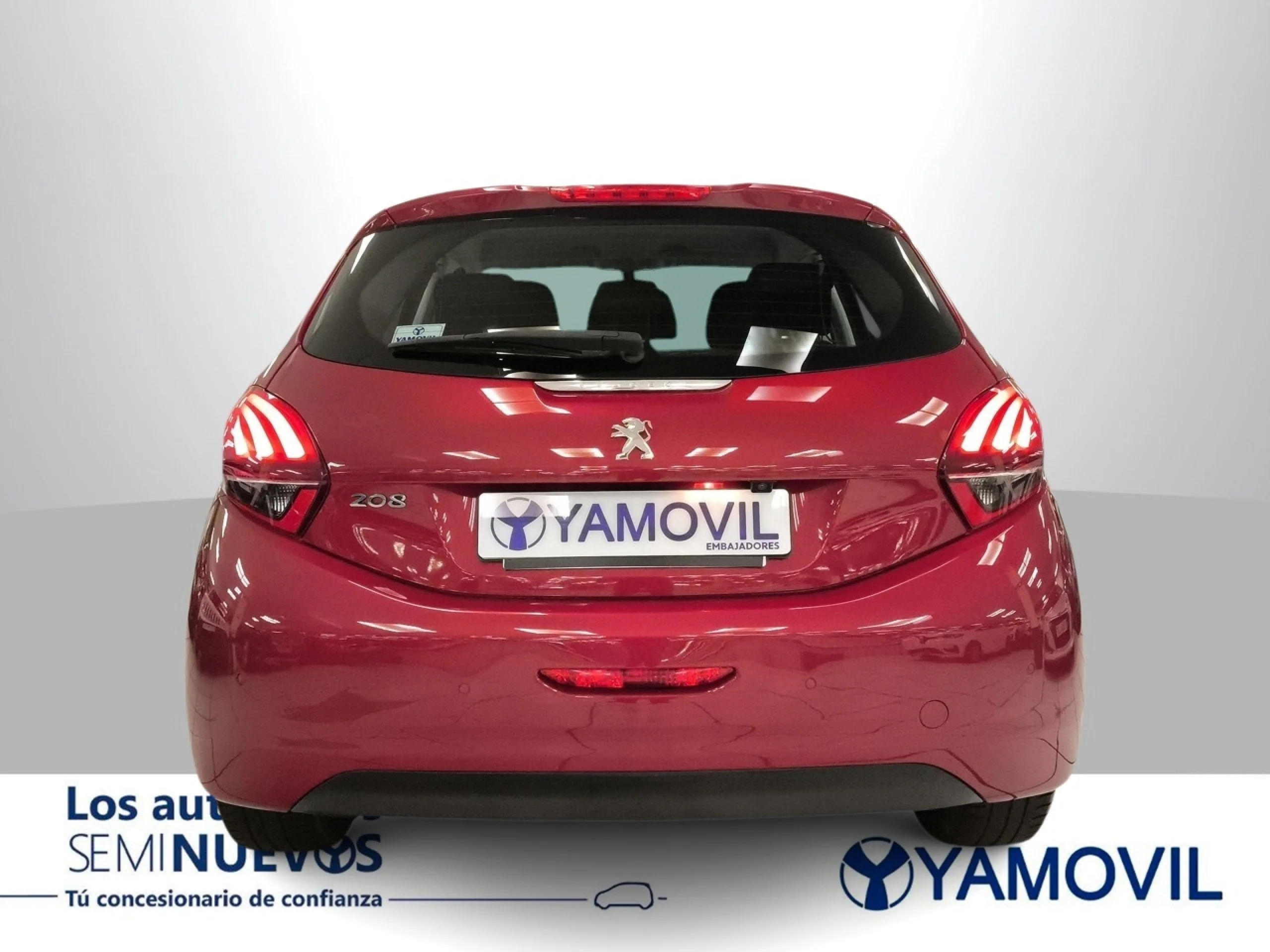 Peugeot 208 1.2L PureTech Allure  60 kW (82 CV) - Foto 7