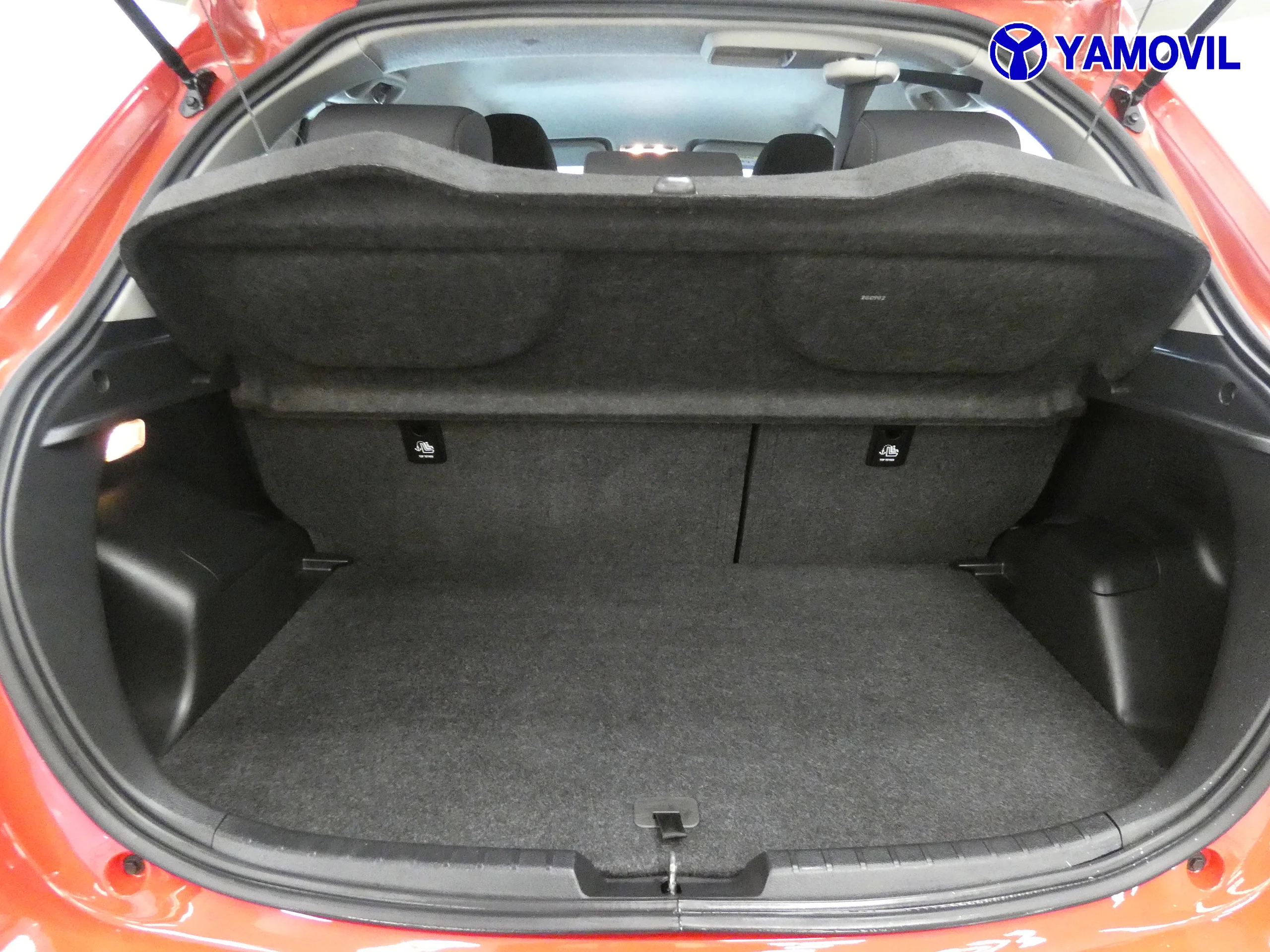 Toyota Yaris 1.5 H ACTIVE 5P - Foto 7