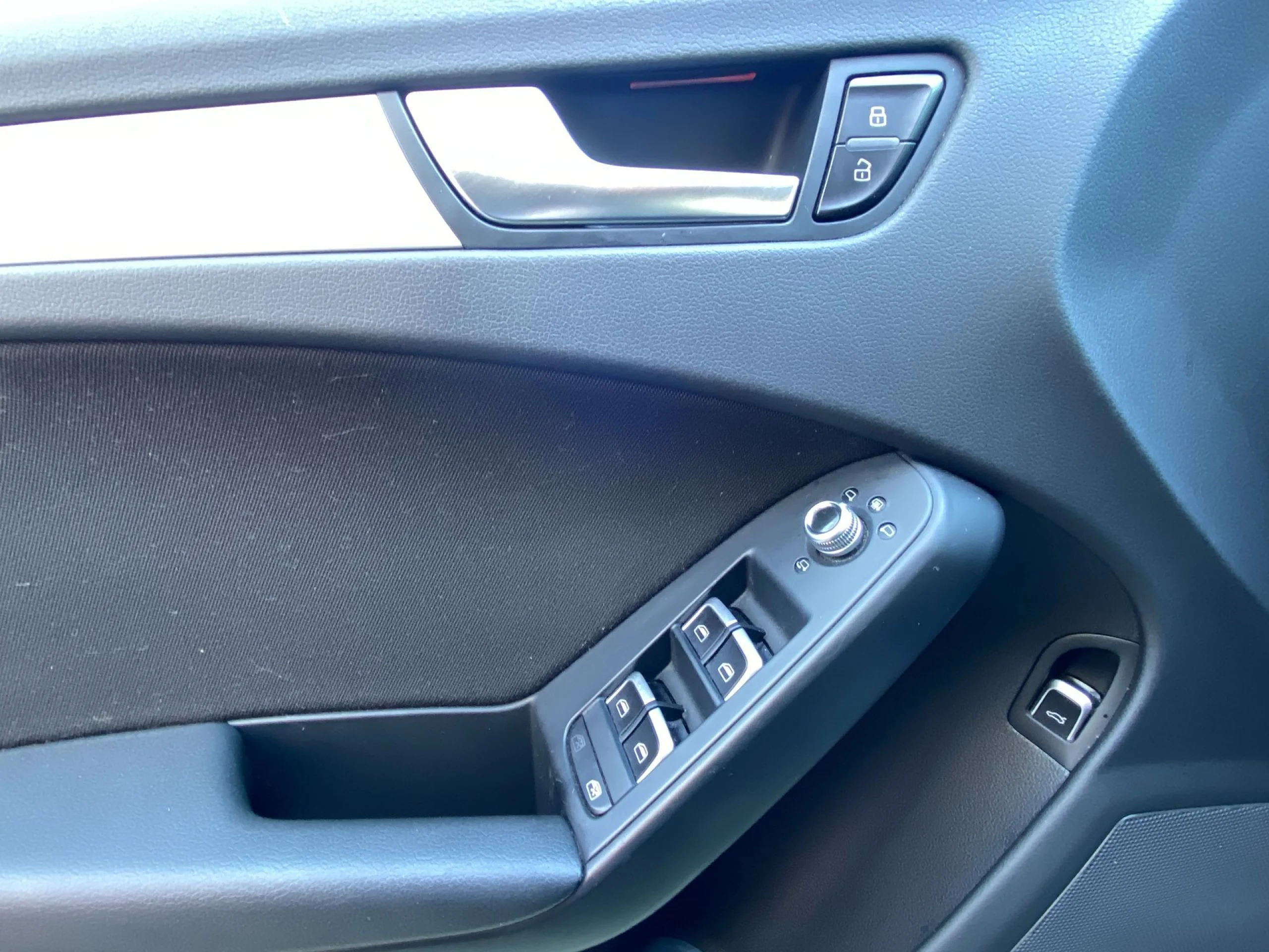 Audi A4 S line edition 2.0 TDI clean diesel 110 kW (150 CV) multitronic - Foto 10