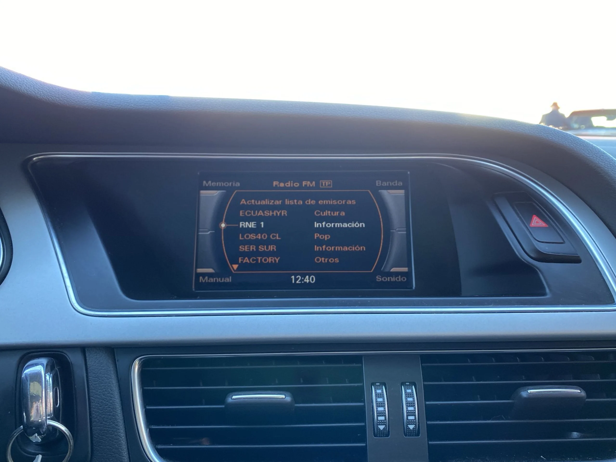 Audi A4 S line edition 2.0 TDI clean diesel 110 kW (150 CV) multitronic - Foto 13
